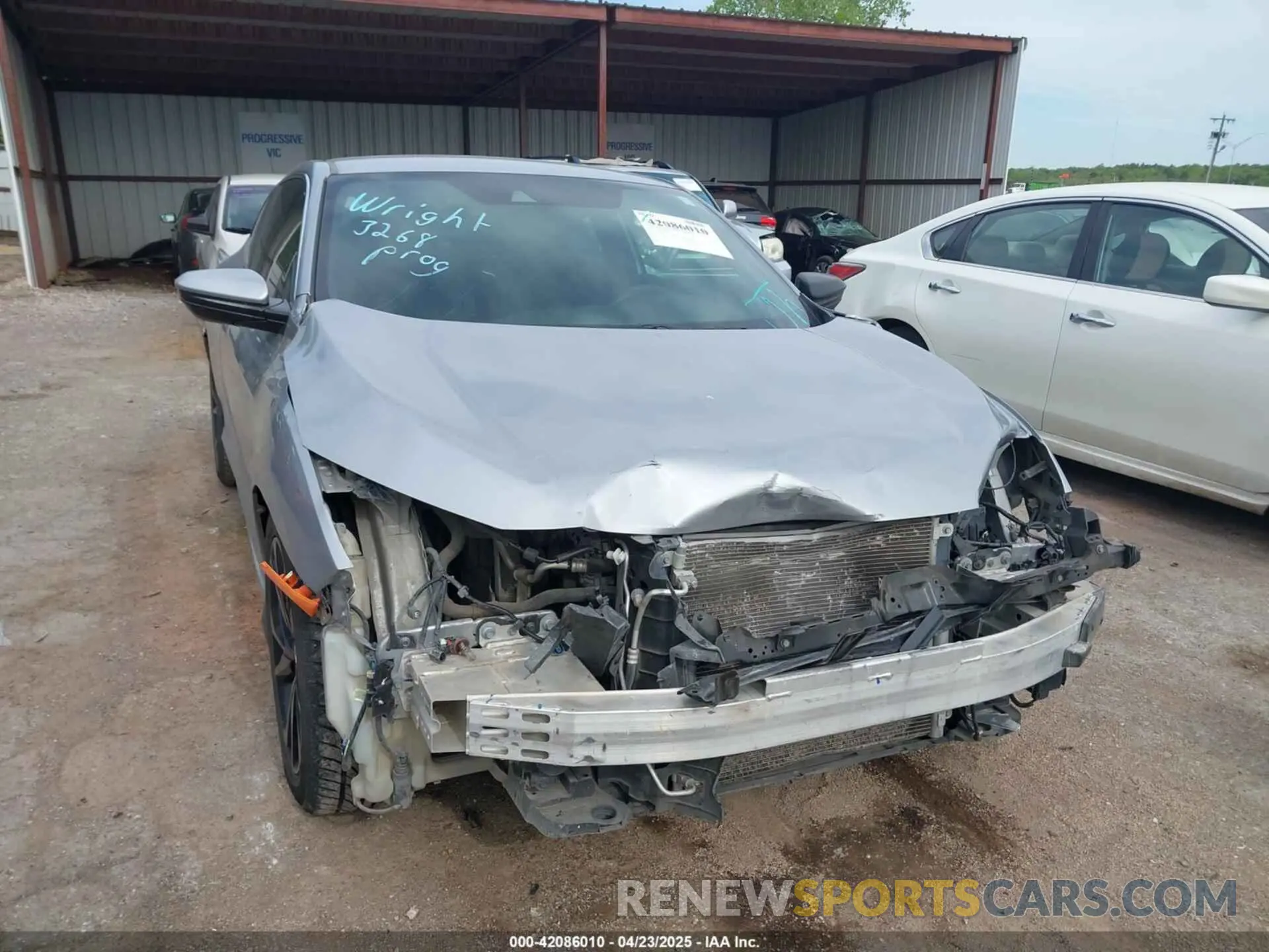 13 Photograph of a damaged car 2HGFC4B83LH300645 HONDA CIVIC 2020