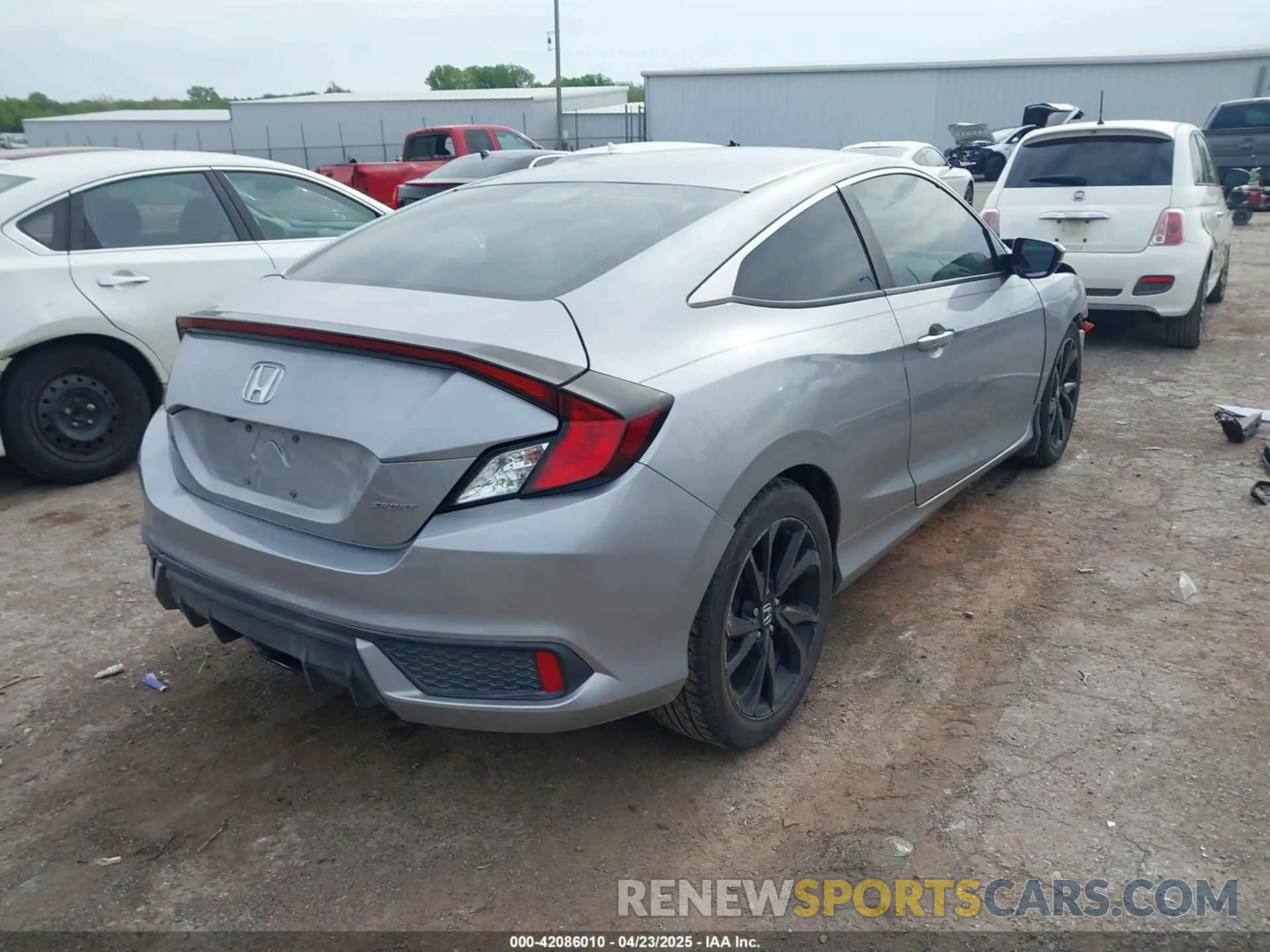 4 Photograph of a damaged car 2HGFC4B83LH300645 HONDA CIVIC 2020