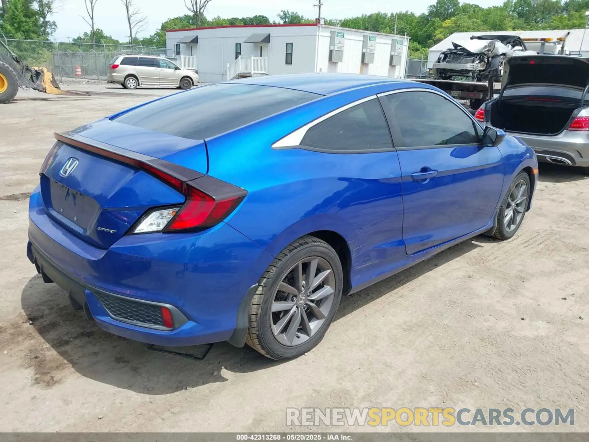 4 Фотография поврежденного автомобиля 2HGFC4B89LH304151 HONDA CIVIC 2020