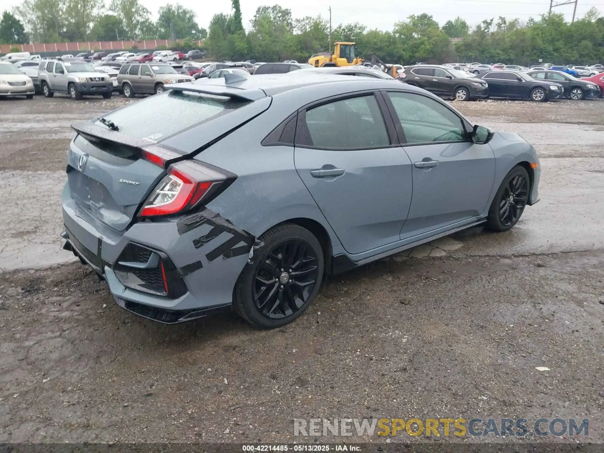 4 Photograph of a damaged car SHHFK7G48LU210971 HONDA CIVIC 2020
