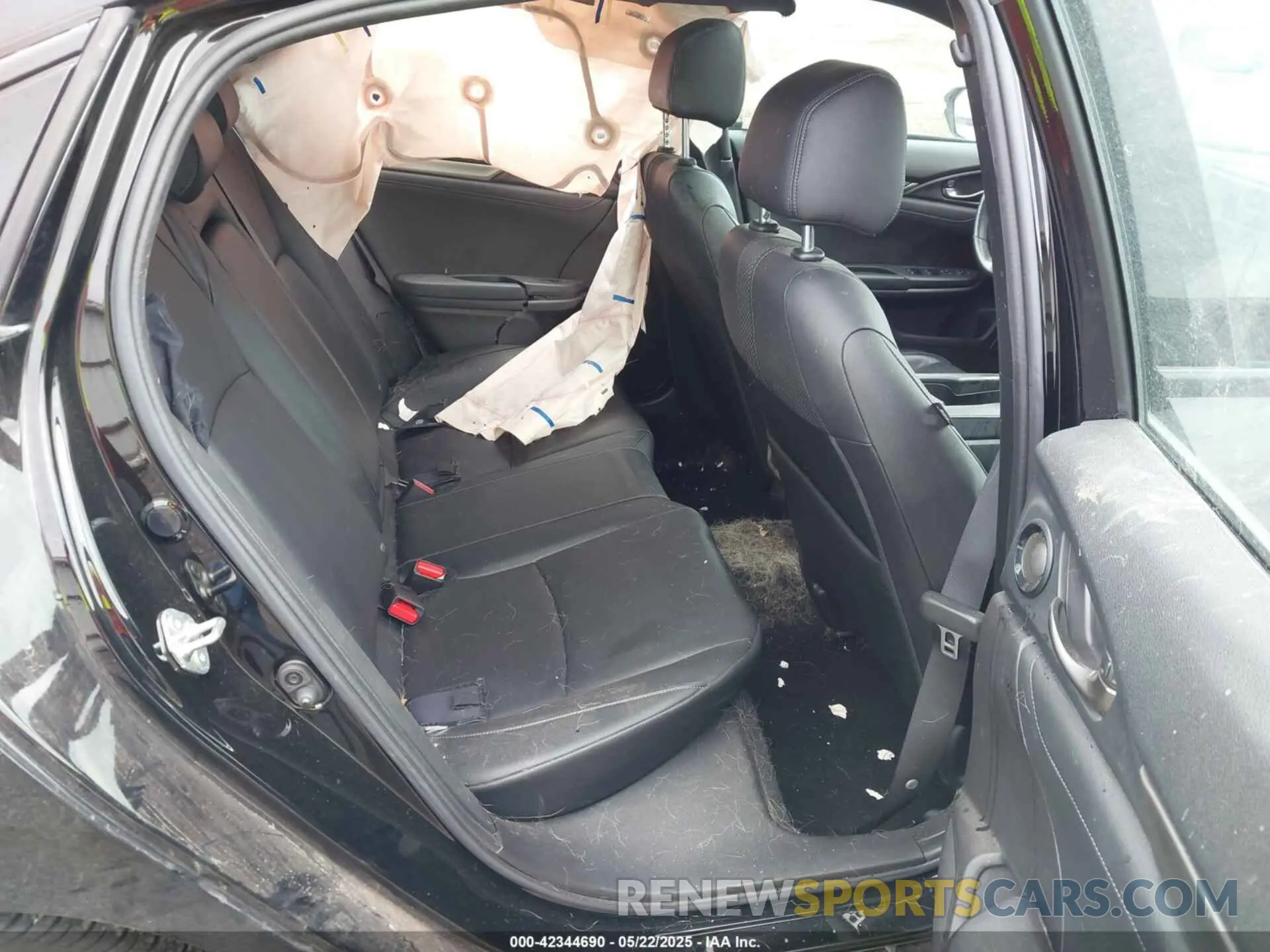 8 Photograph of a damaged car SHHFK7G93LU203213 HONDA CIVIC 2020
