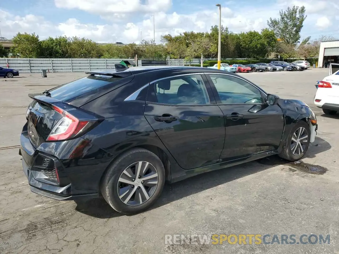 3 Фотография поврежденного автомобиля SHHFK7H37LU225953 HONDA CIVIC 2020