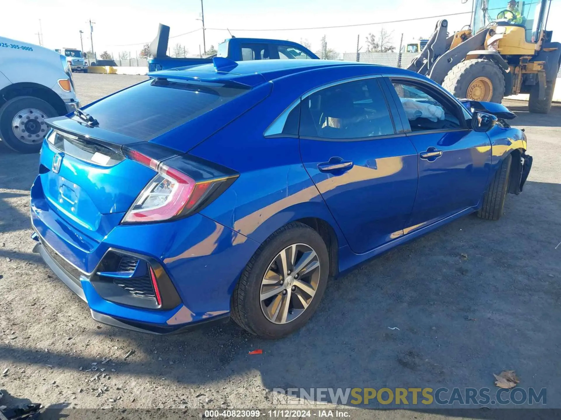 4 Photograph of a damaged car SHHFK7H37LU400363 HONDA CIVIC 2020