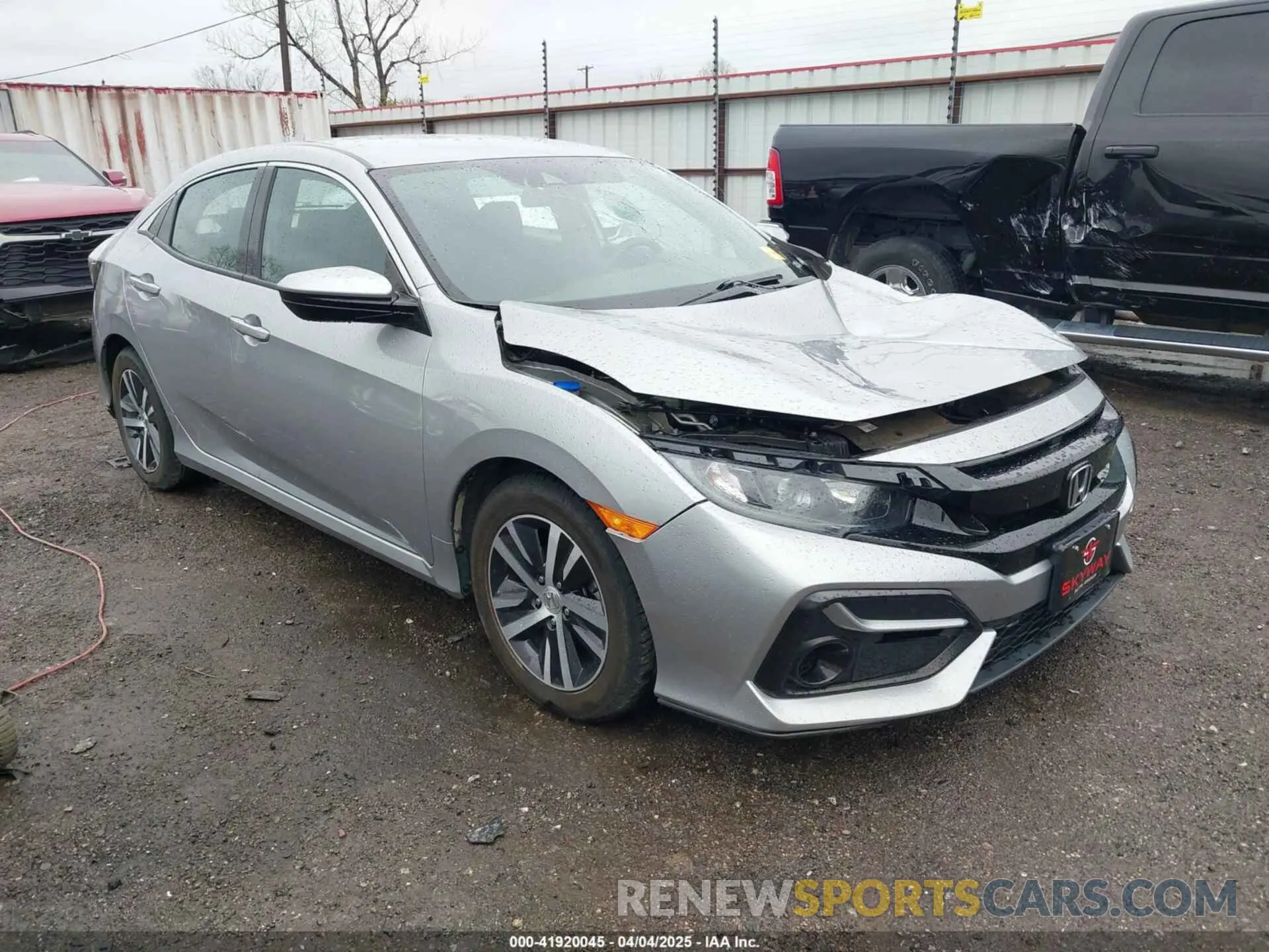 1 Photograph of a damaged car SHHFK7H38LU409783 HONDA CIVIC 2020