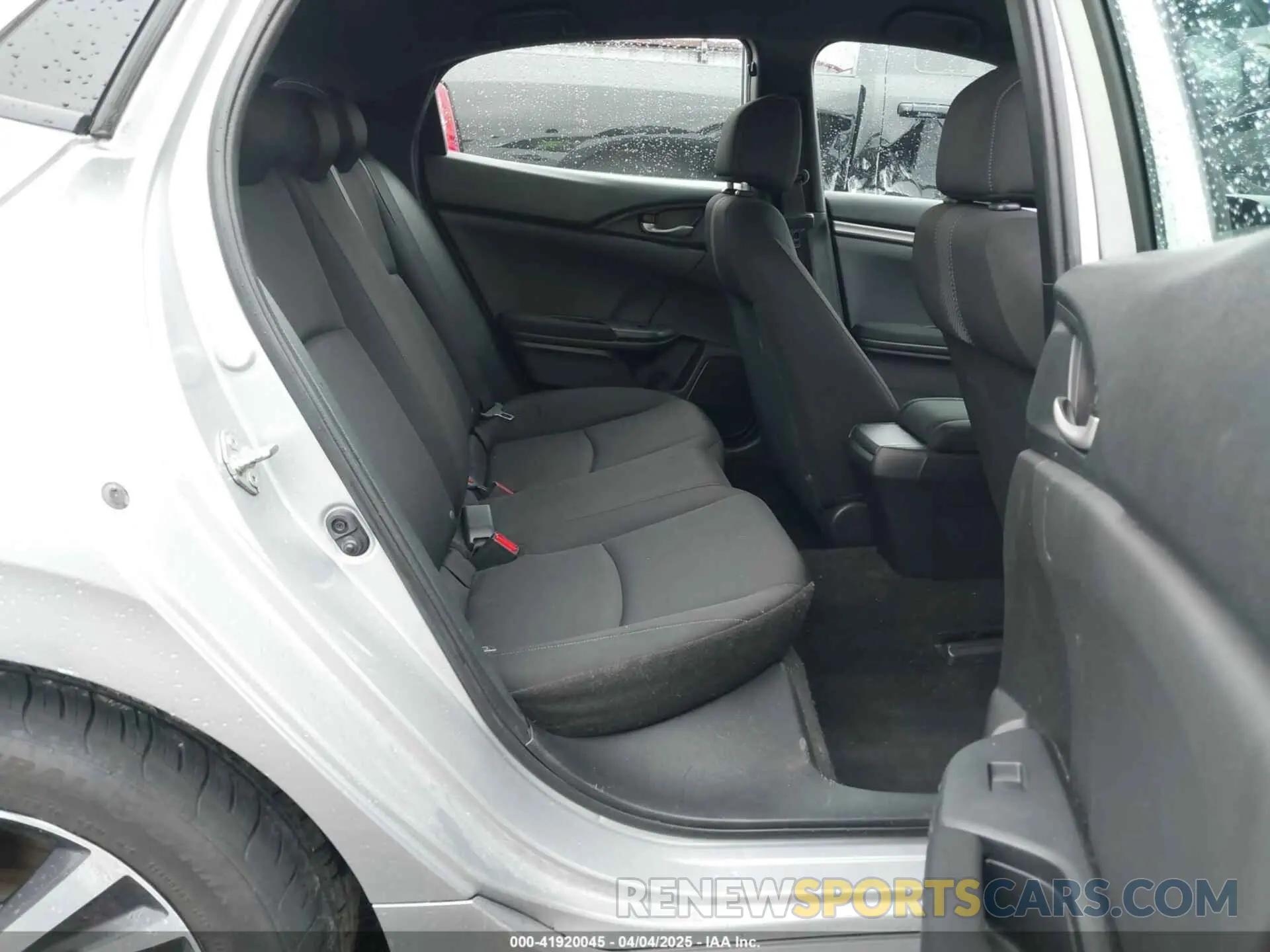 8 Photograph of a damaged car SHHFK7H38LU409783 HONDA CIVIC 2020