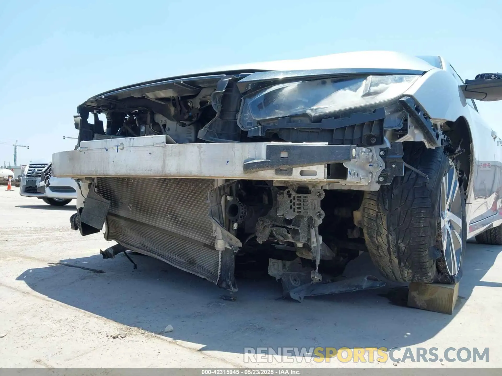 18 Photograph of a damaged car SHHFK7H39LU208703 HONDA CIVIC 2020