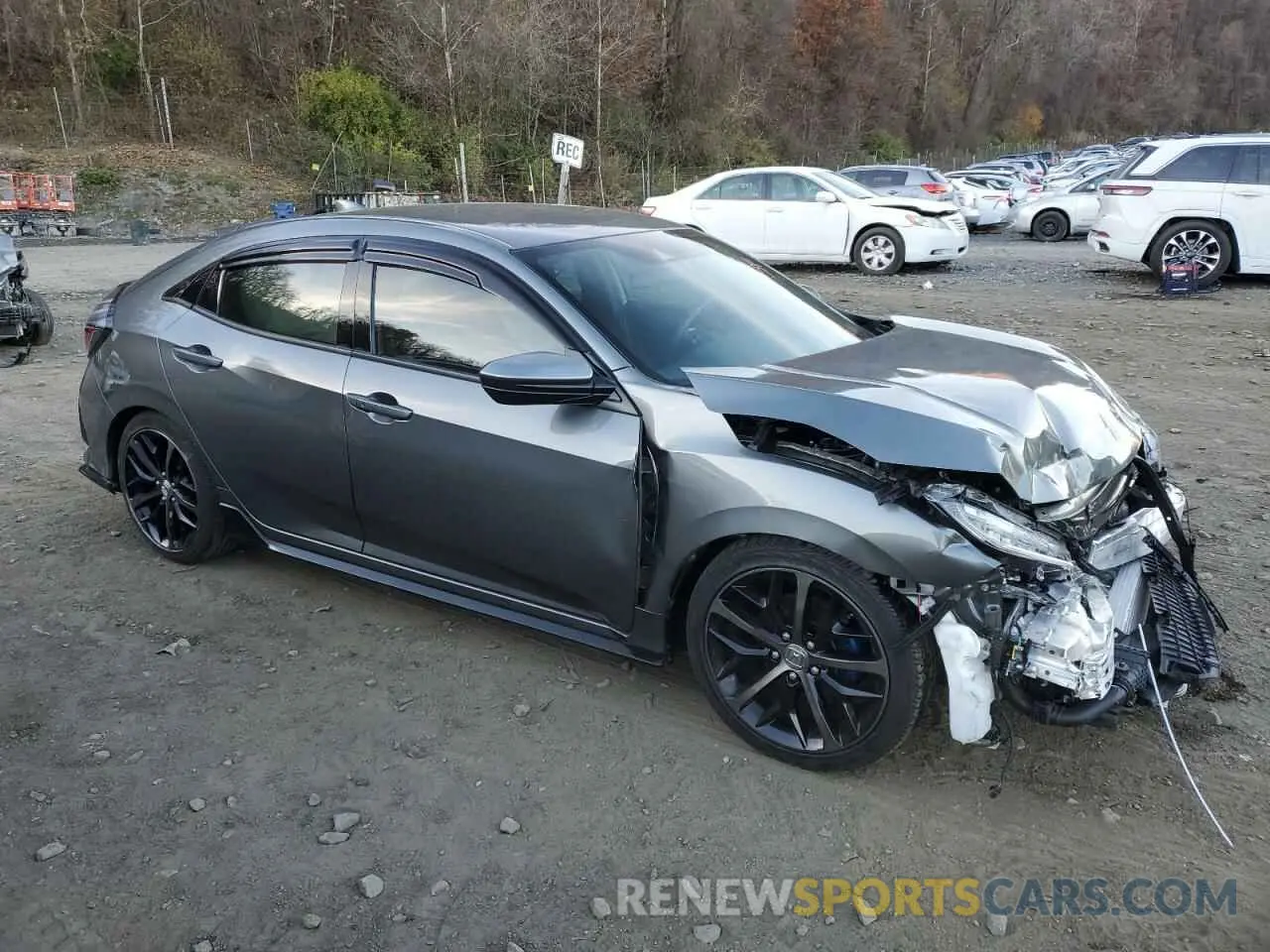 4 Photograph of a damaged car SHHFK7H40LU419670 HONDA CIVIC 2020