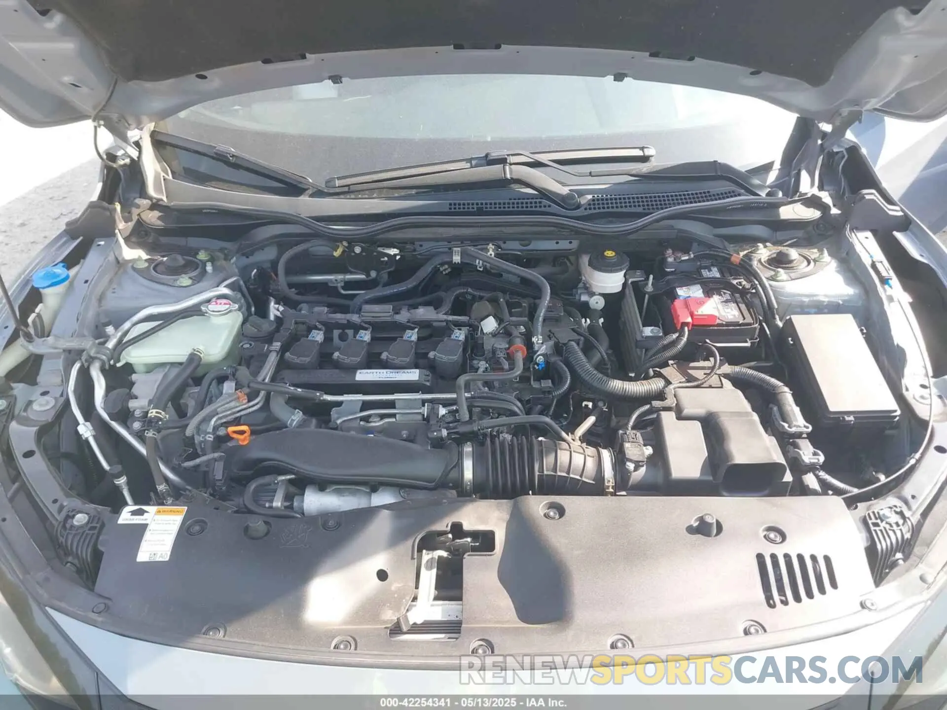 10 Photograph of a damaged car SHHFK7H43LU216756 HONDA CIVIC 2020