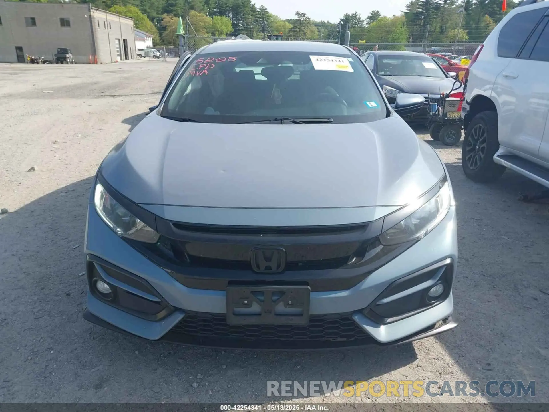 12 Photograph of a damaged car SHHFK7H43LU216756 HONDA CIVIC 2020