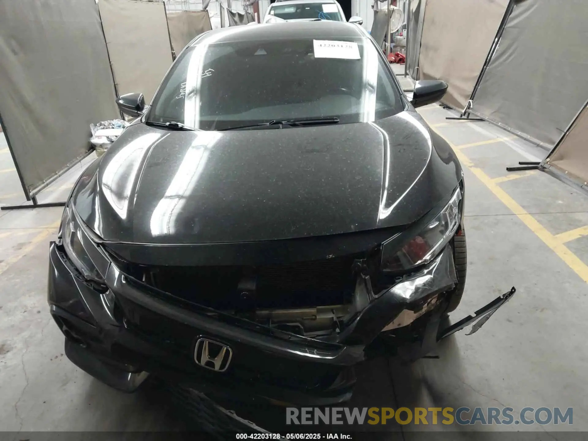 12 Photograph of a damaged car SHHFK7H43LU221147 HONDA CIVIC 2020