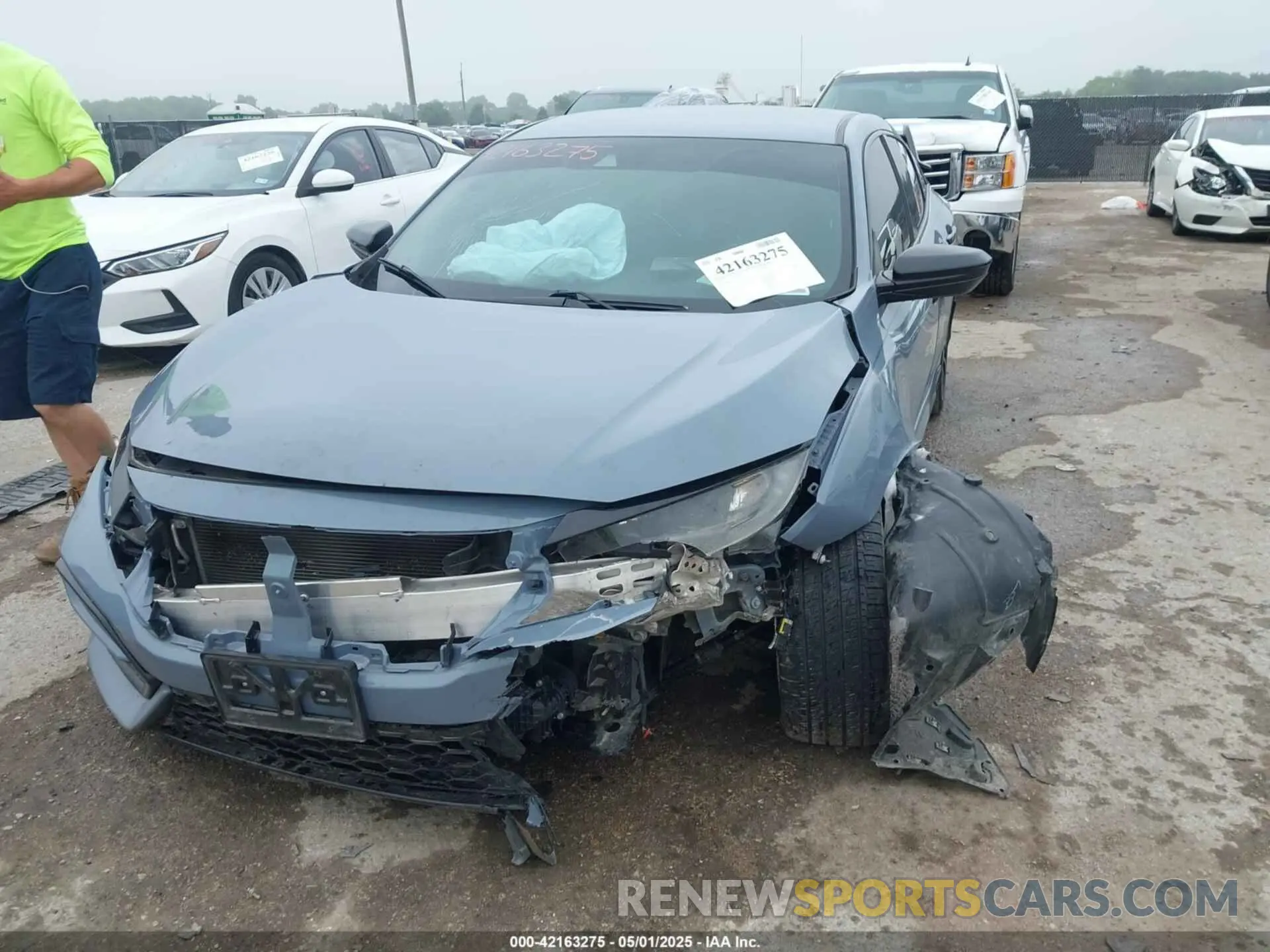 2 Photograph of a damaged car SHHFK7H47LU211785 HONDA CIVIC 2020