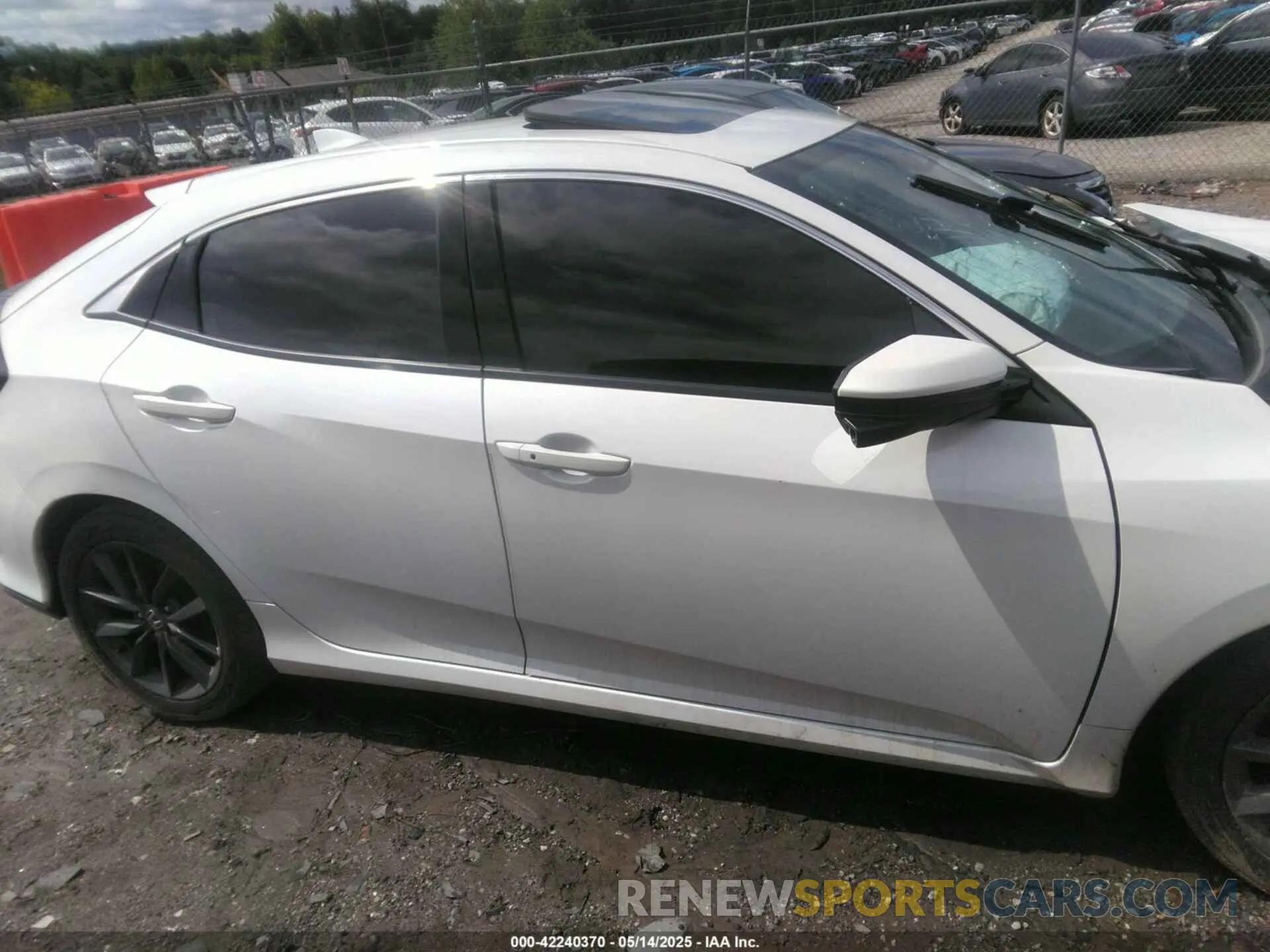 13 Фотография поврежденного автомобиля SHHFK7H63LU202468 HONDA CIVIC 2020