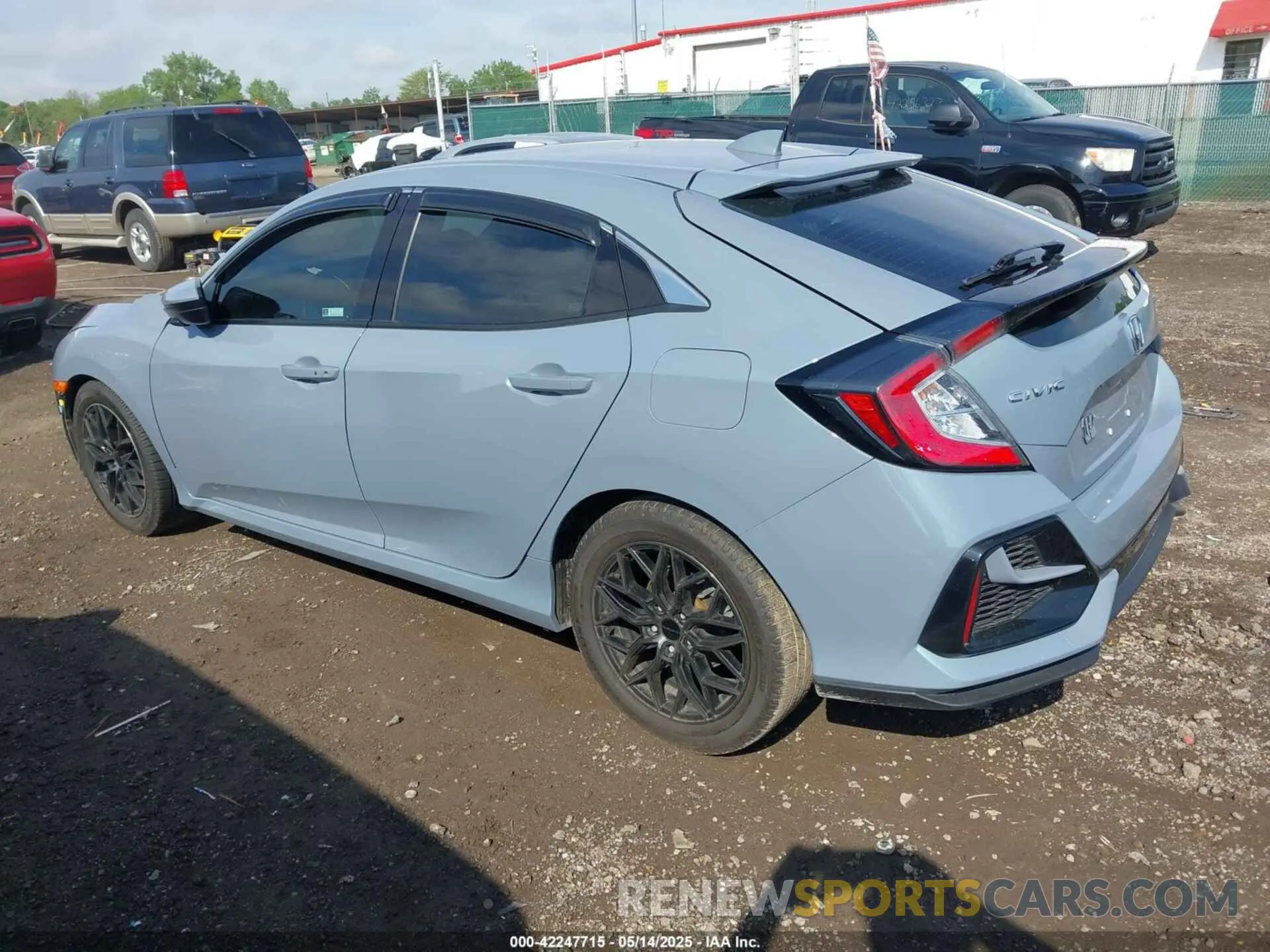 3 Photograph of a damaged car SHHFK7H65LU215531 HONDA CIVIC 2020