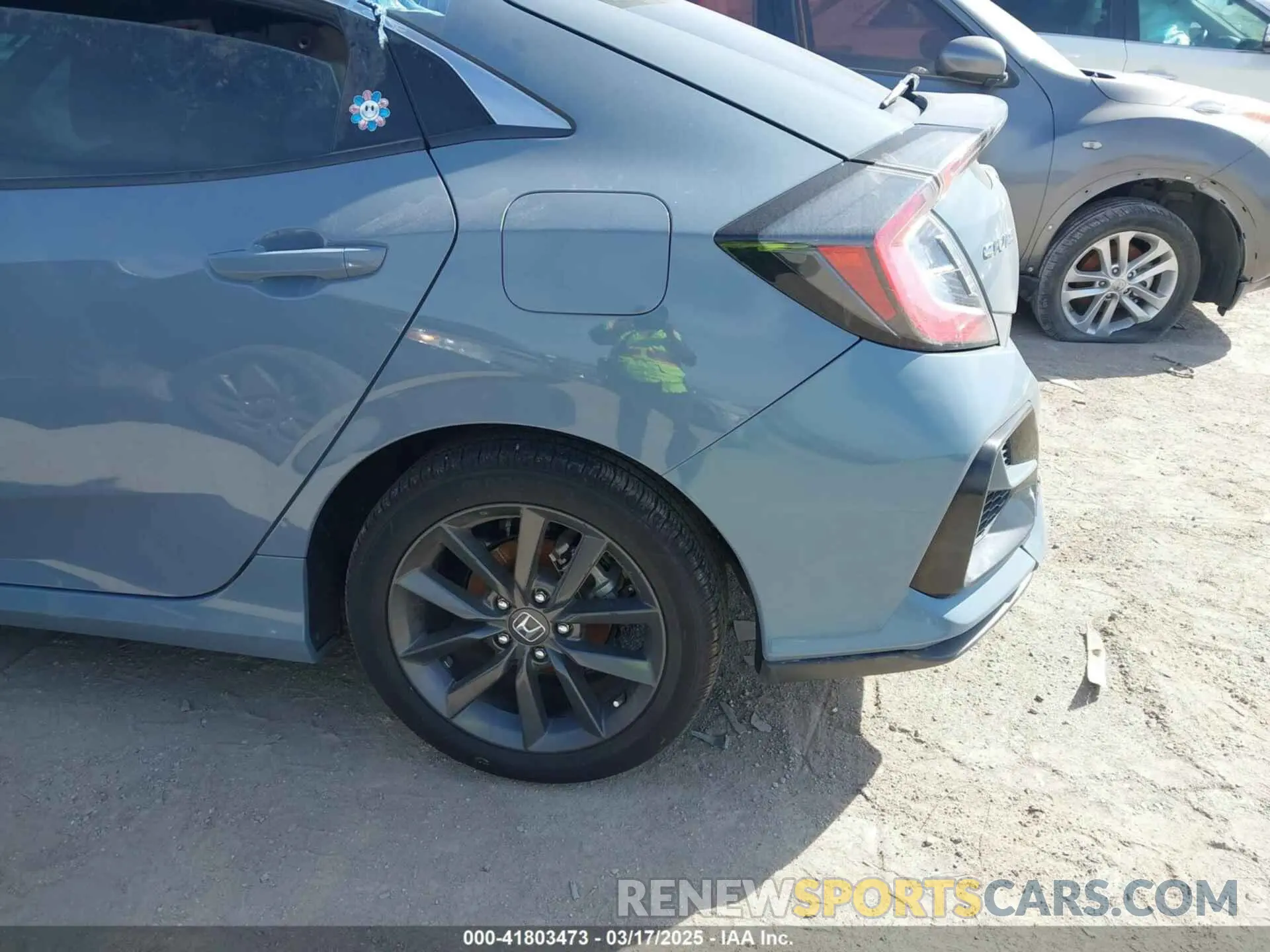 3 Photograph of a damaged car SHHFK7H65LU218901 HONDA CIVIC 2020