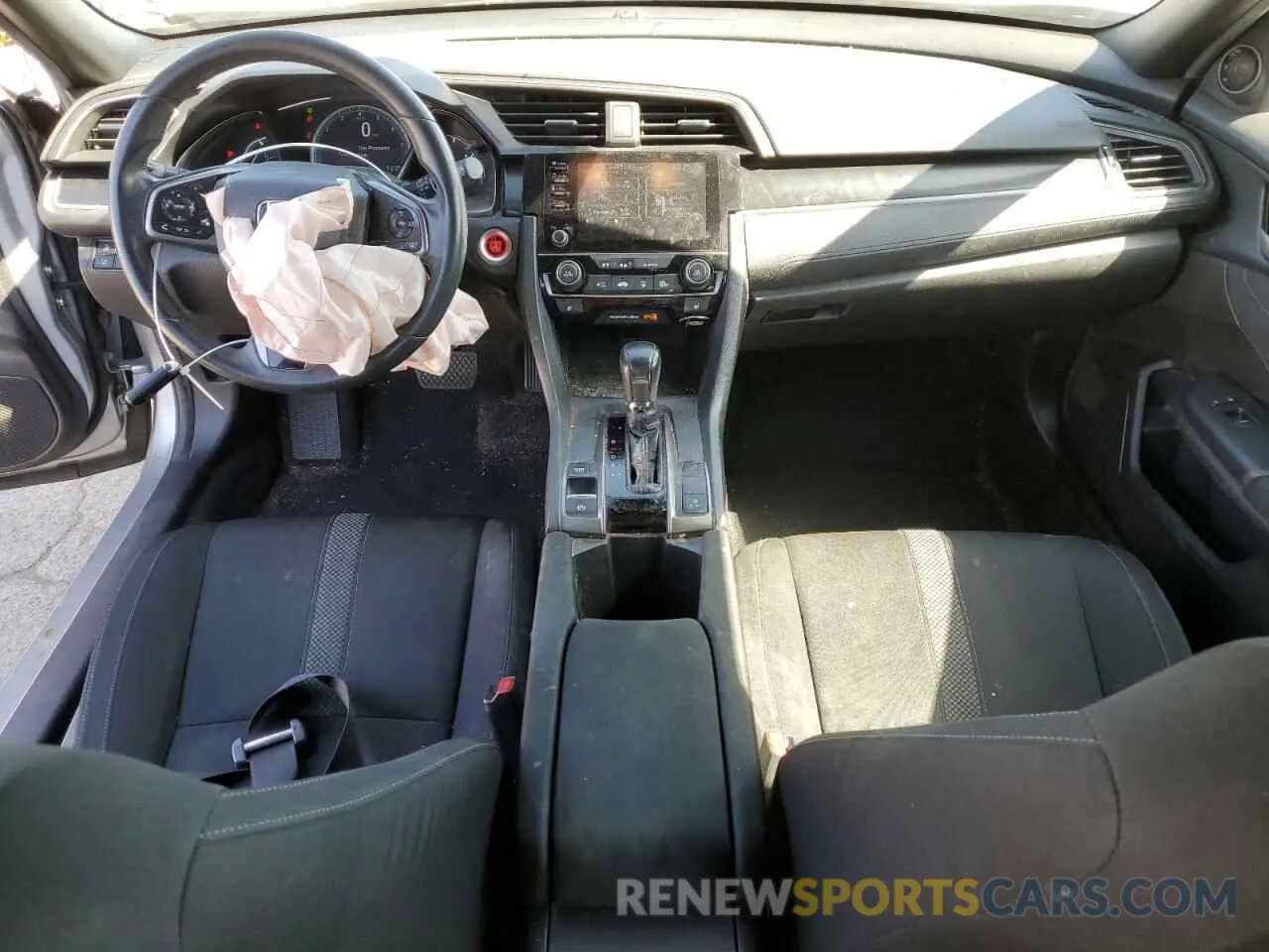 8 Photograph of a damaged car SHHFK7H65LU401263 HONDA CIVIC 2020