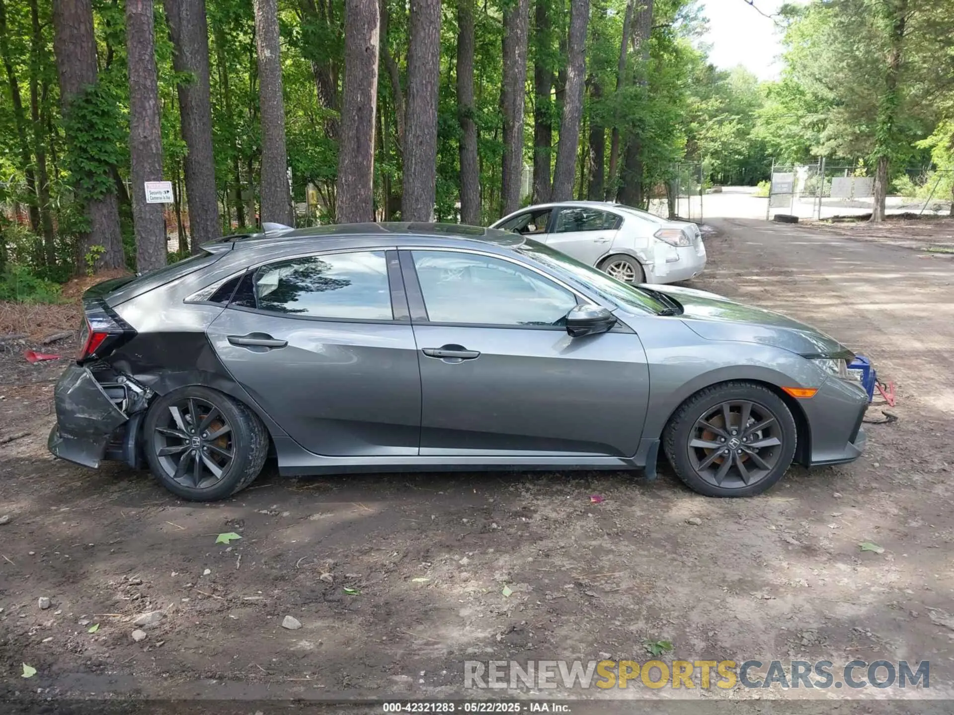 13 Photograph of a damaged car SHHFK7H67LU218639 HONDA CIVIC 2020