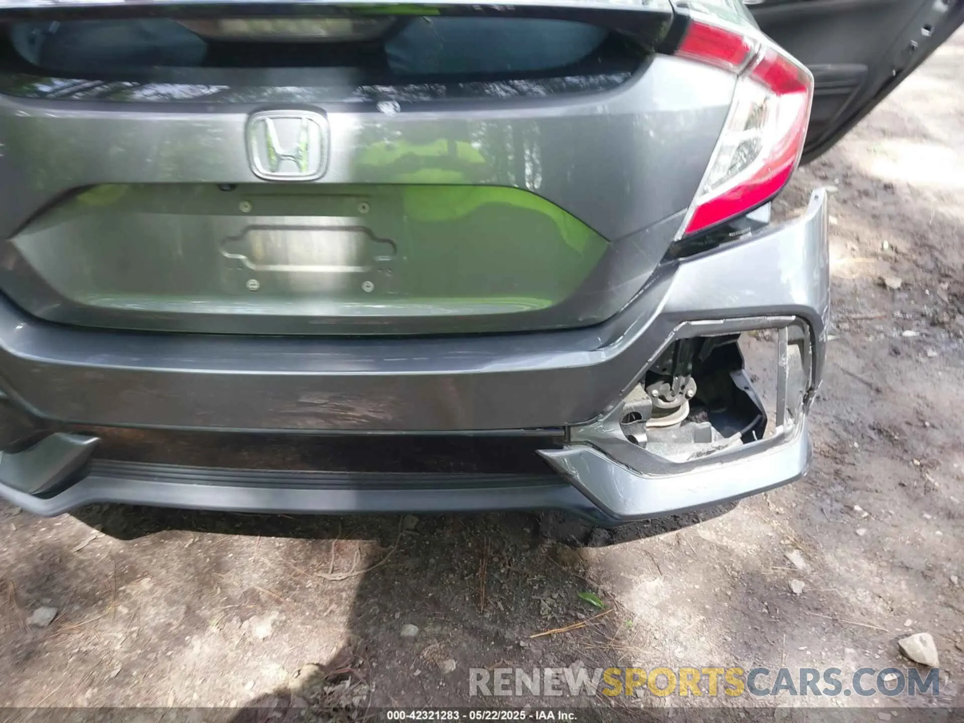 6 Photograph of a damaged car SHHFK7H67LU218639 HONDA CIVIC 2020