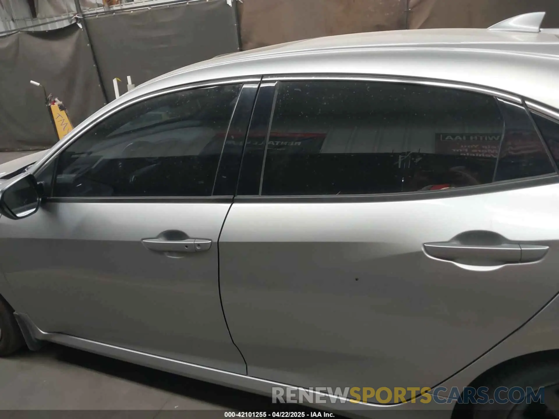 13 Фотография поврежденного автомобиля SHHFK7H8XLU203618 HONDA CIVIC 2020