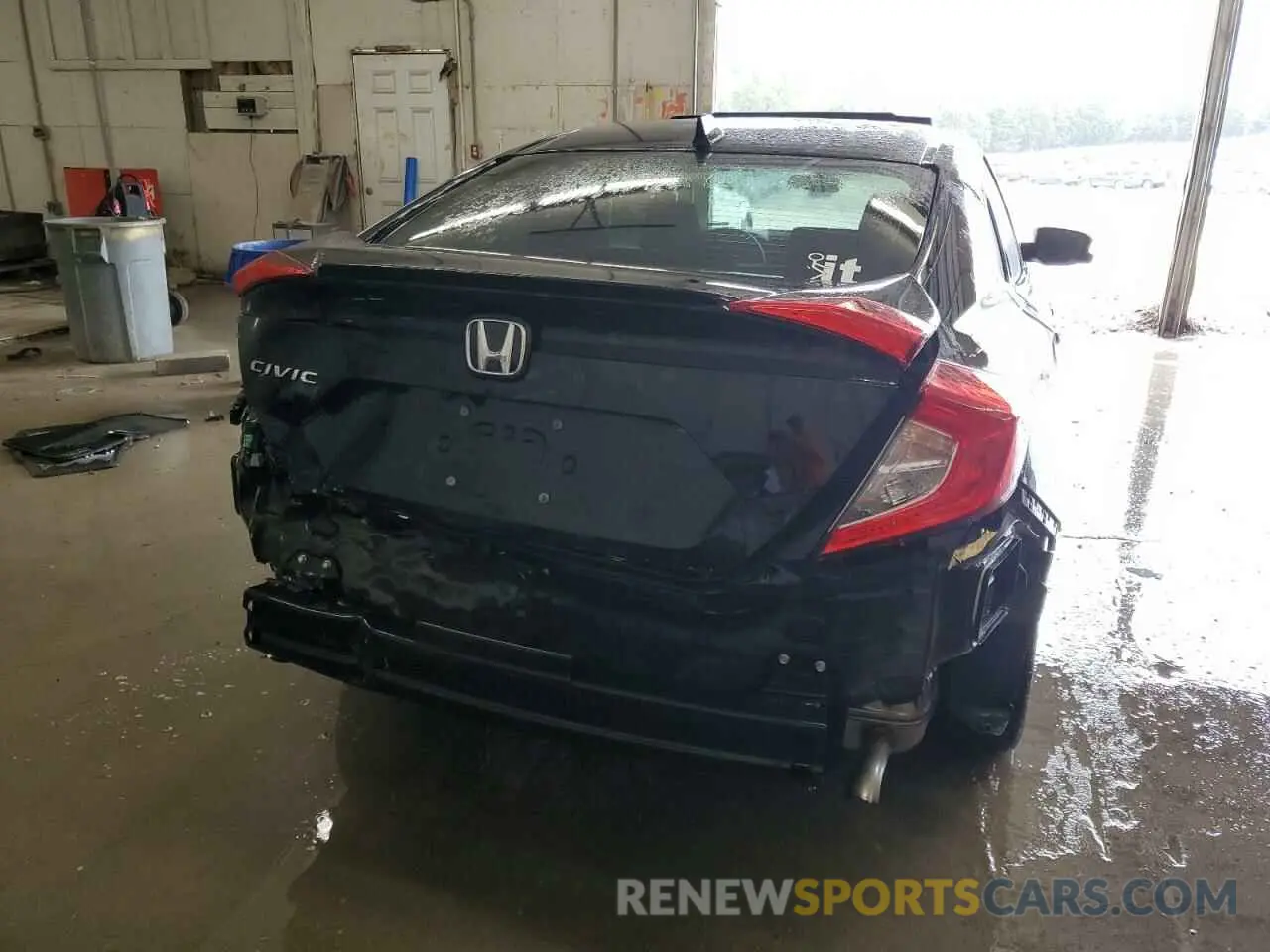 6 Фотография поврежденного автомобиля 19XFC1F30ME004572 HONDA CIVIC 2021