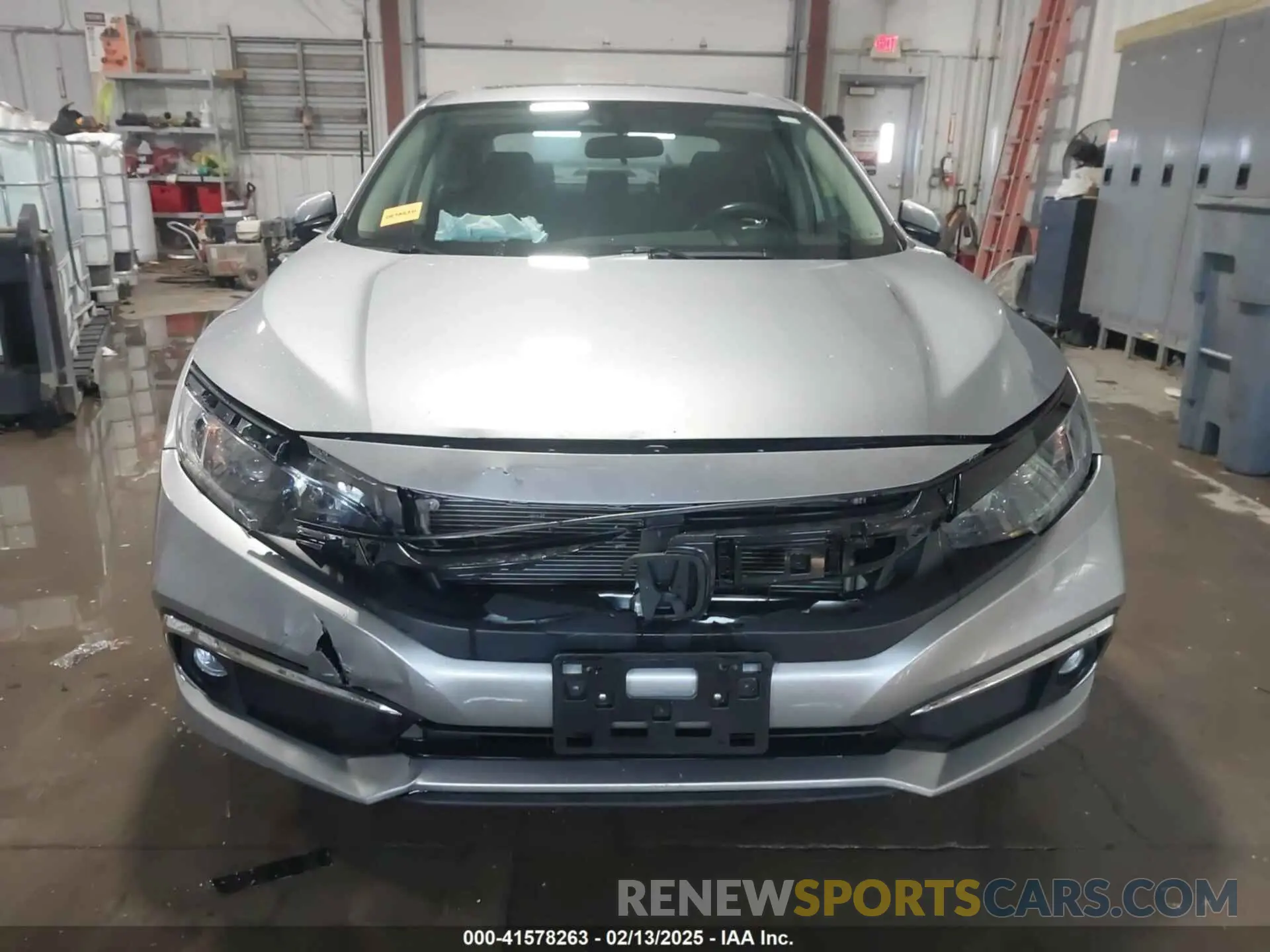 12 Фотография поврежденного автомобиля 19XFC1F30ME010811 HONDA CIVIC 2021