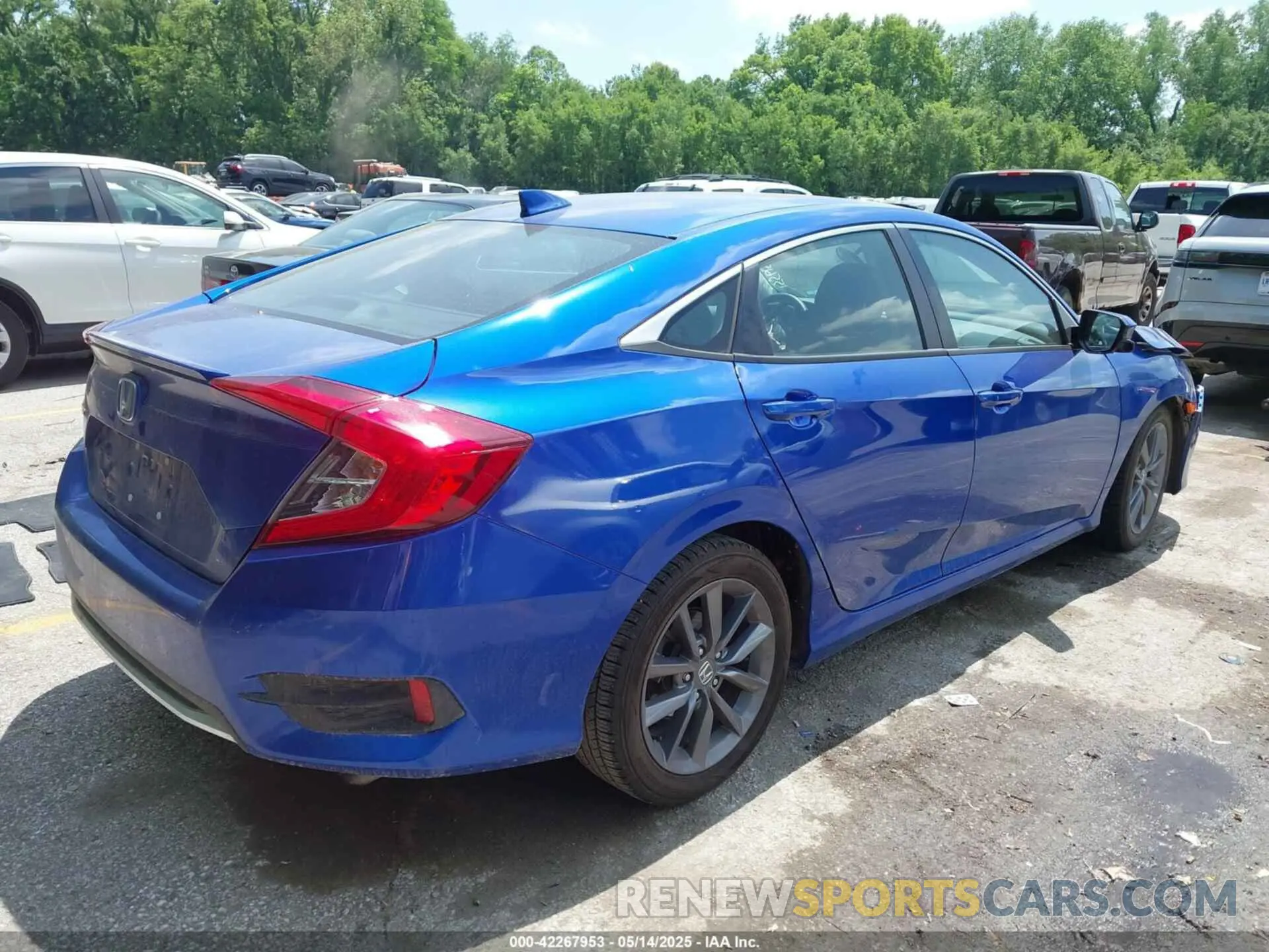 4 Фотография поврежденного автомобиля 19XFC1F31ME001289 HONDA CIVIC 2021