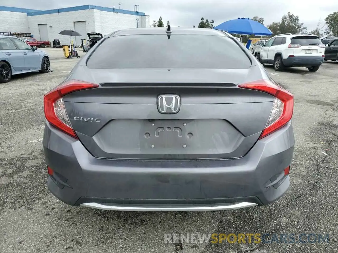6 Фотография поврежденного автомобиля 19XFC1F33ME204586 HONDA CIVIC 2021
