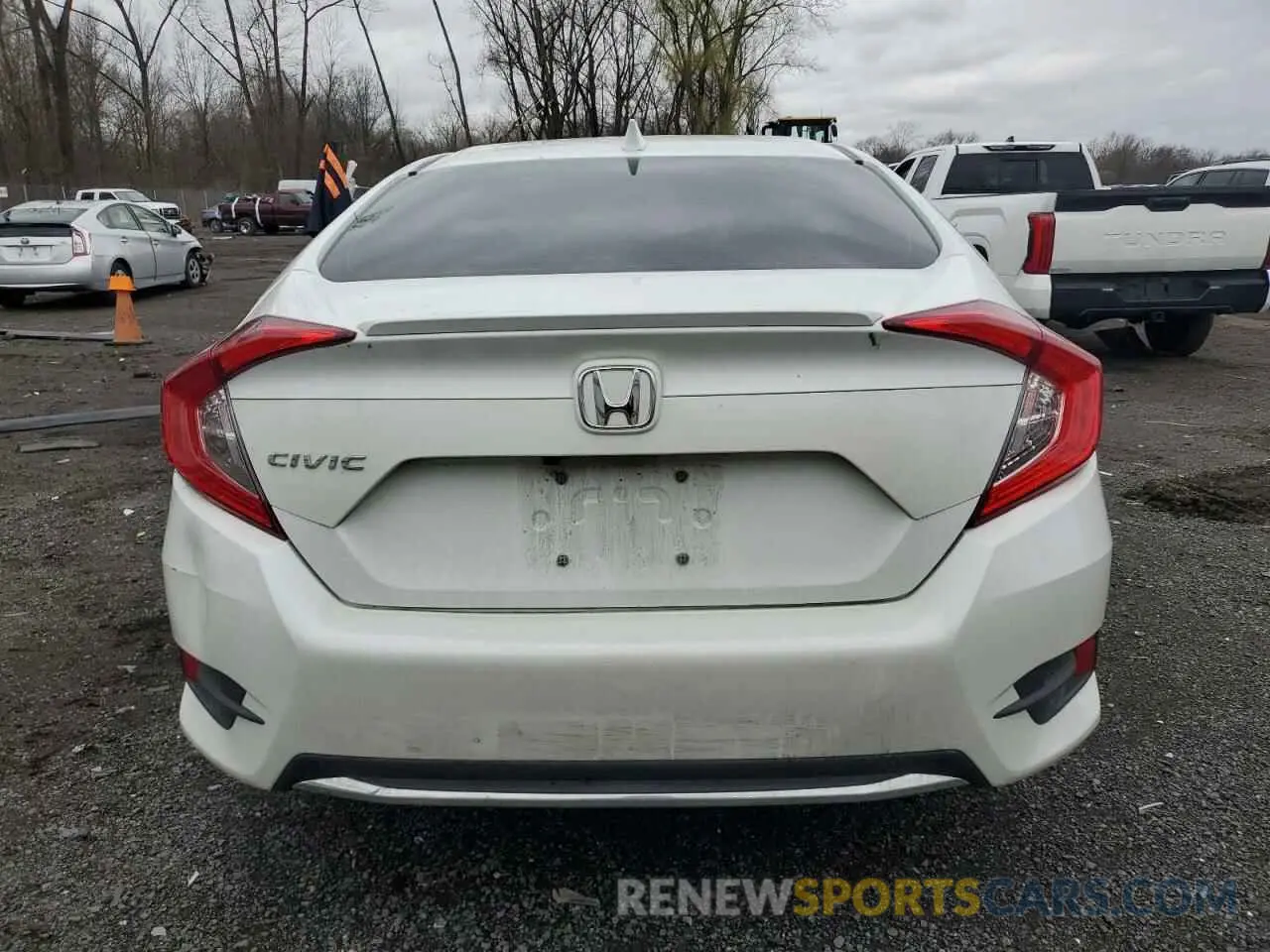 6 Photograph of a damaged car 19XFC1F35ME200927 HONDA CIVIC 2021