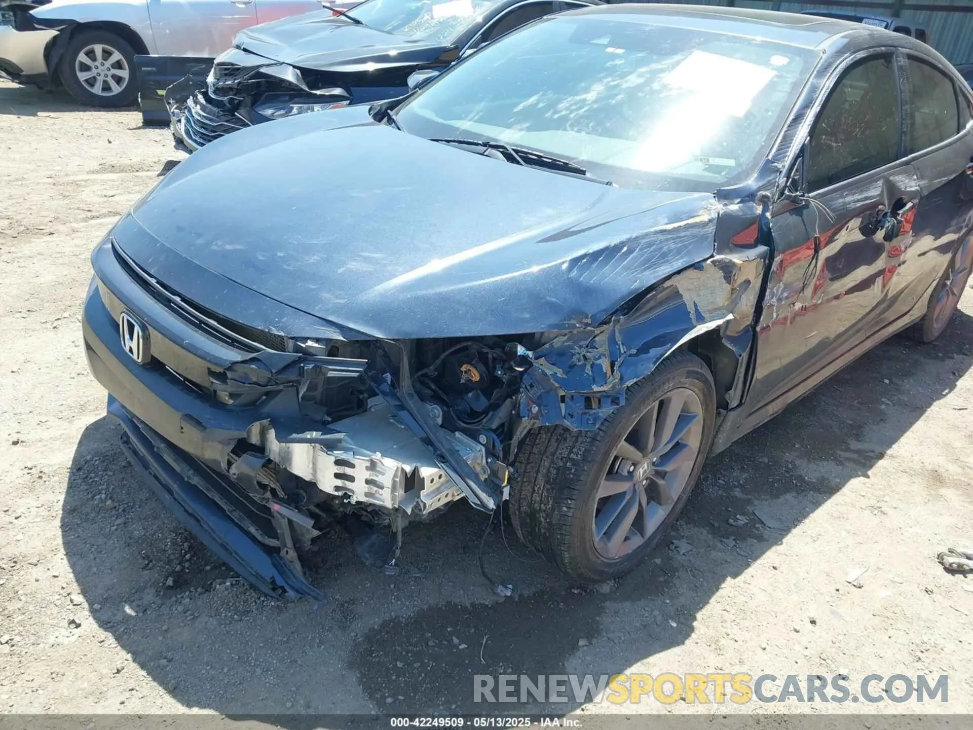 12 Фотография поврежденного автомобиля 19XFC1F36ME001577 HONDA CIVIC 2021