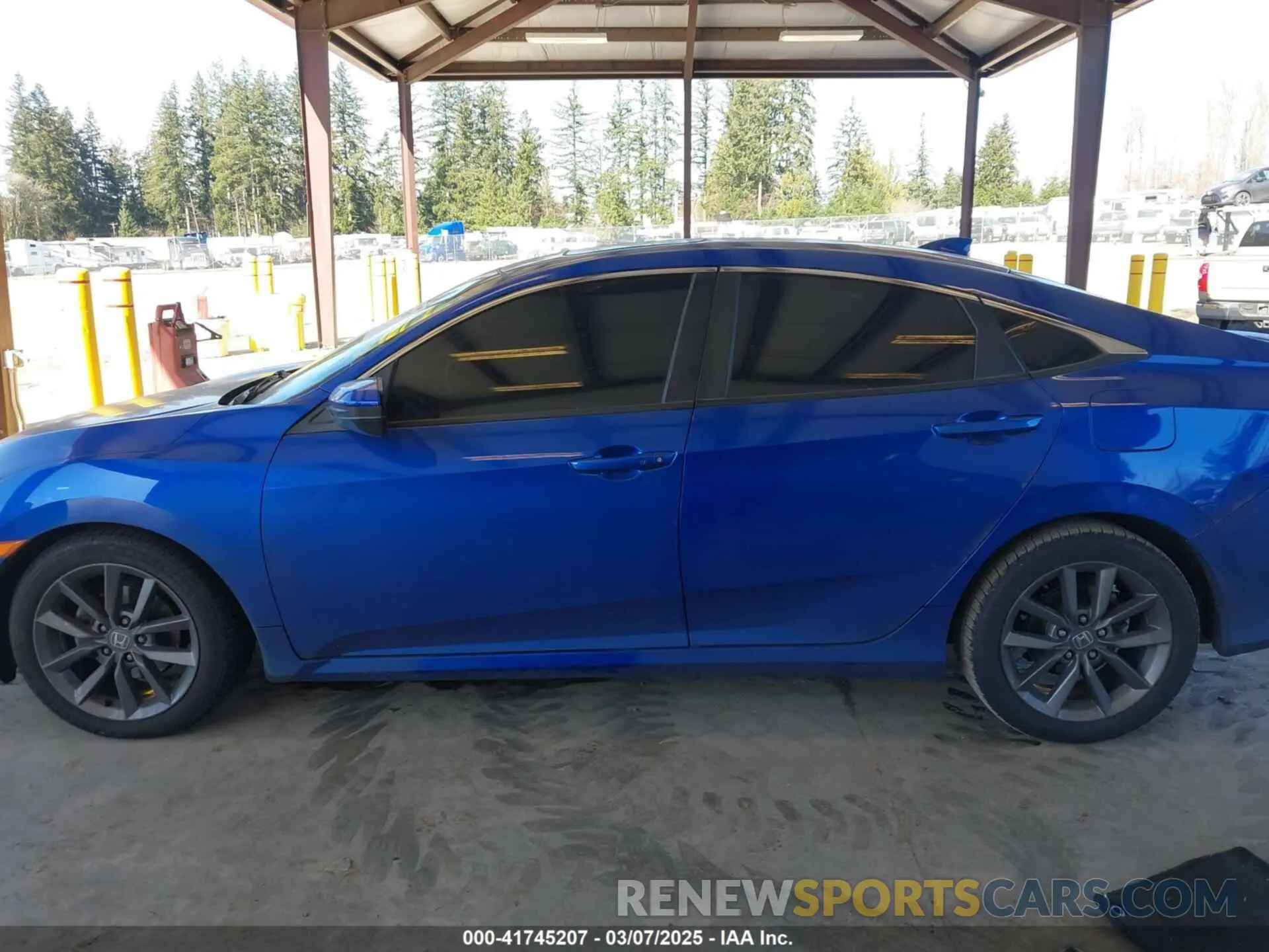 14 Фотография поврежденного автомобиля 19XFC1F36ME207031 HONDA CIVIC 2021