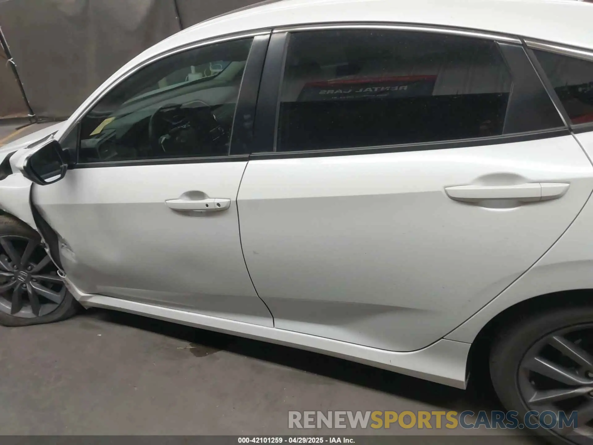14 Photograph of a damaged car 19XFC1F38ME011141 HONDA CIVIC 2021