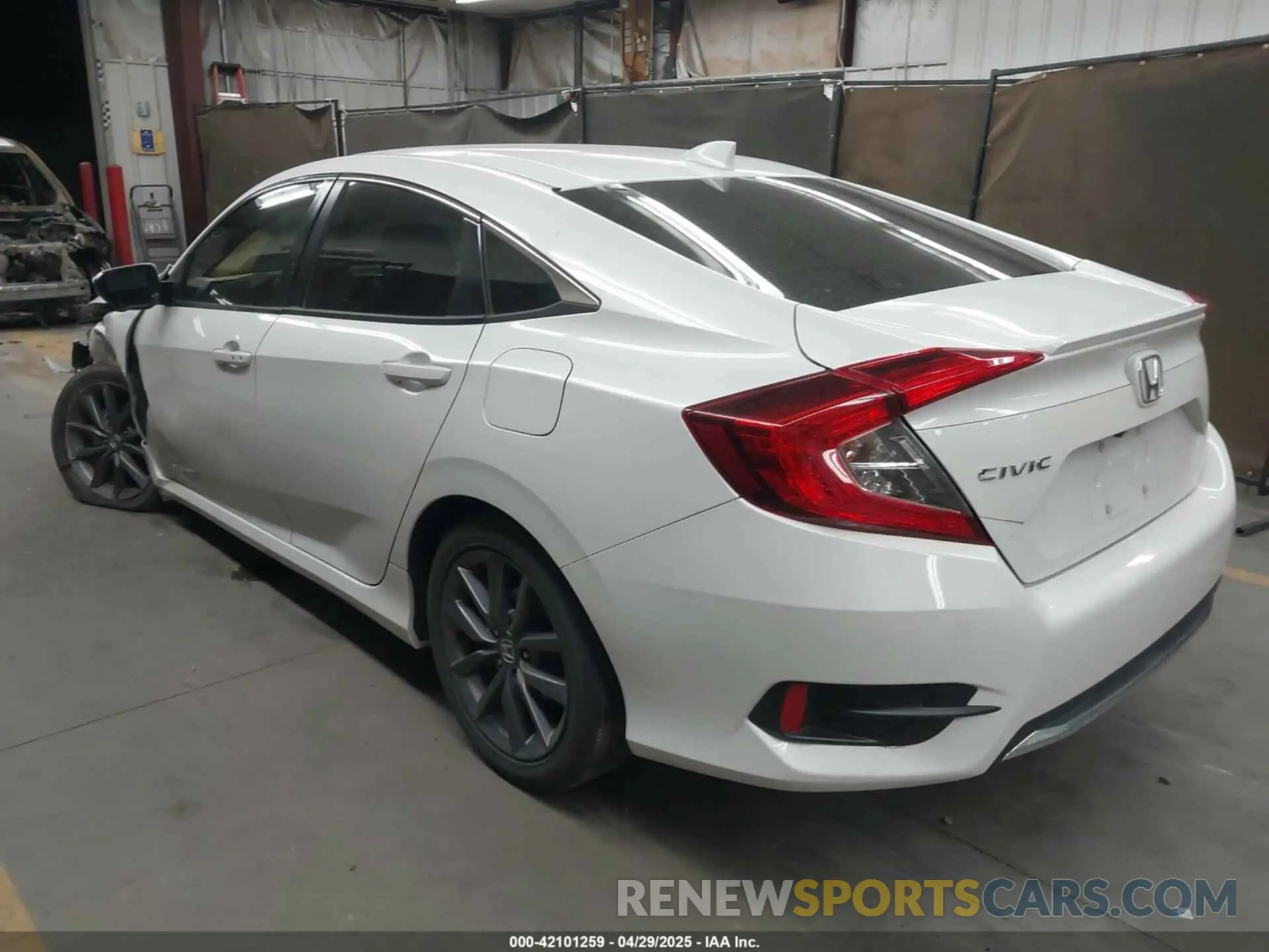 3 Photograph of a damaged car 19XFC1F38ME011141 HONDA CIVIC 2021