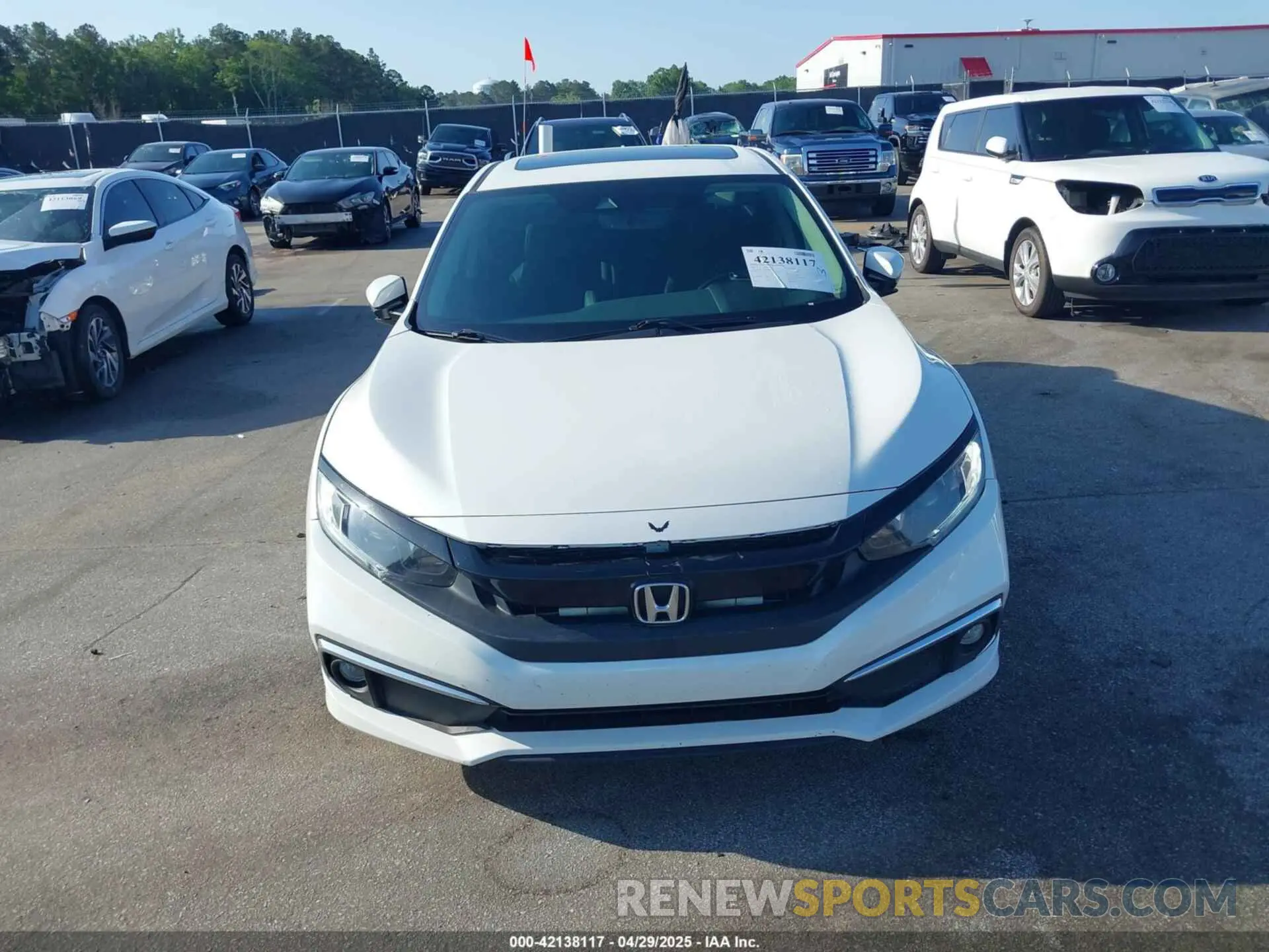 13 Photograph of a damaged car 19XFC1F75ME002206 HONDA CIVIC 2021
