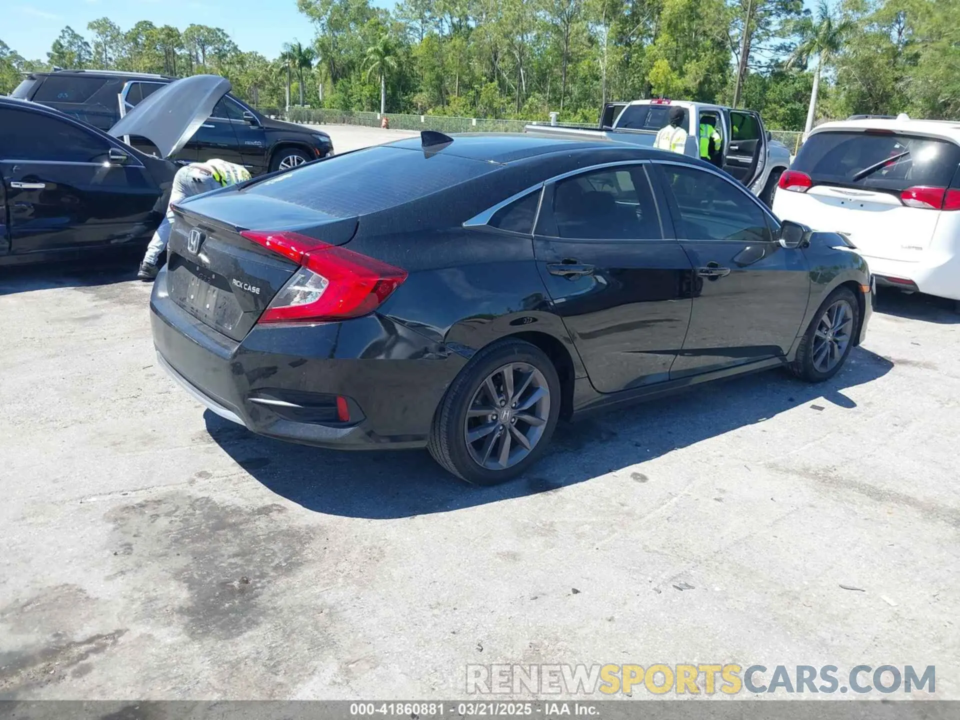 4 Photograph of a damaged car 19XFC1F77ME008203 HONDA CIVIC 2021