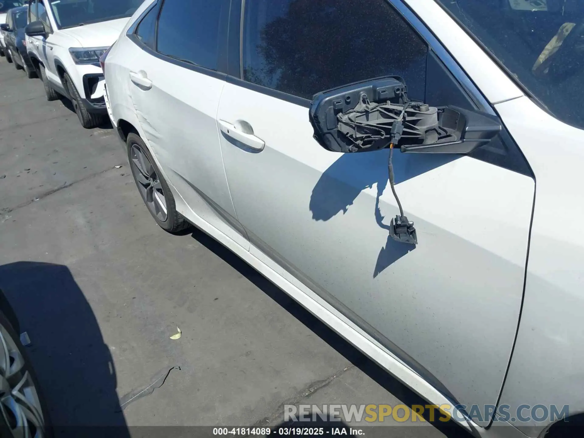 13 Photograph of a damaged car 19XFC1F79ME209522 HONDA CIVIC 2021