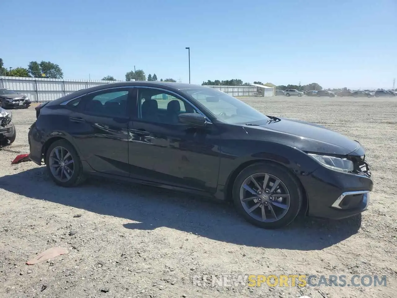 4 Photograph of a damaged car 19XFC1F7XME208685 HONDA CIVIC 2021