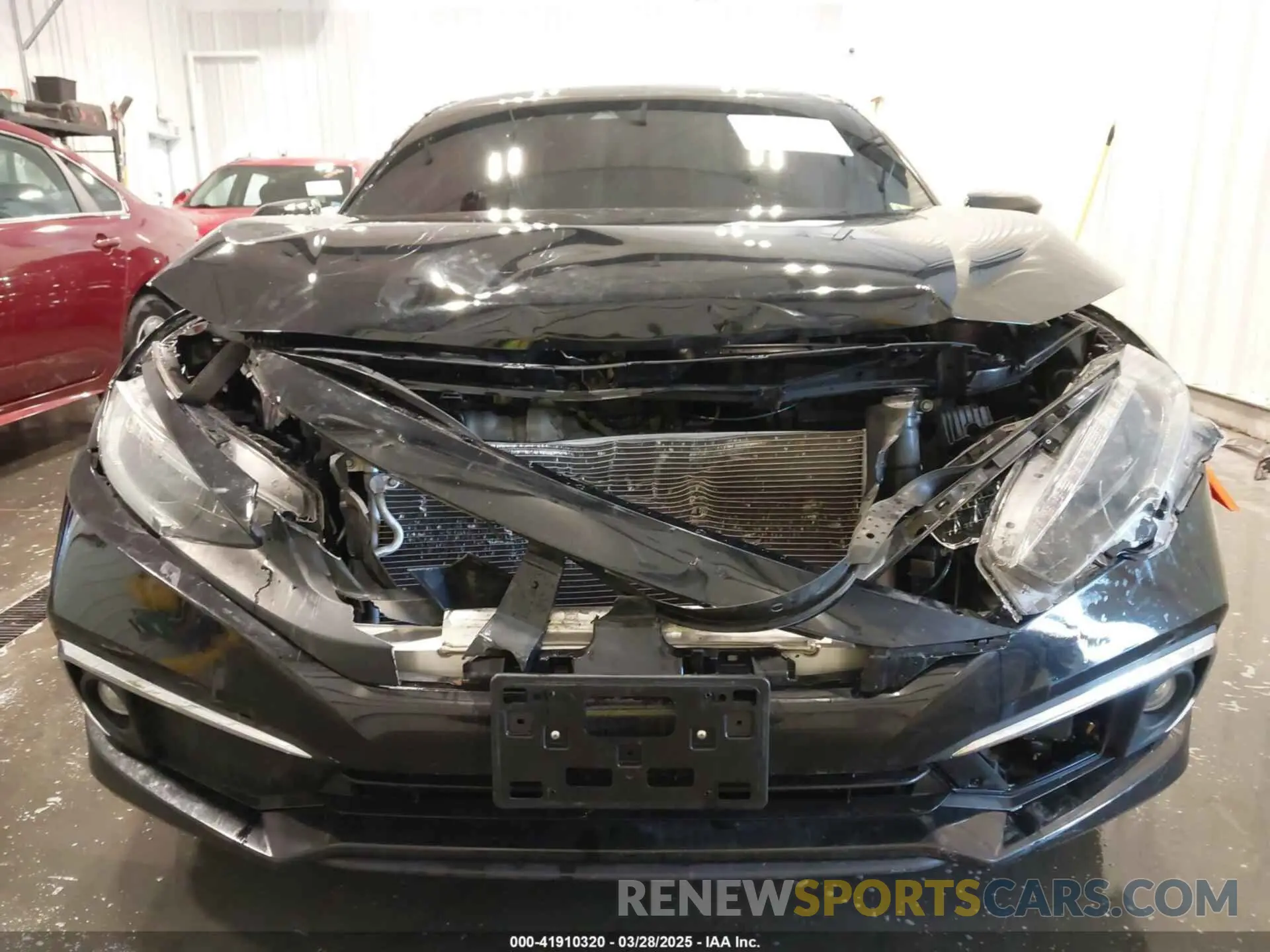 12 Photograph of a damaged car 19XFC1F96ME210323 HONDA CIVIC 2021