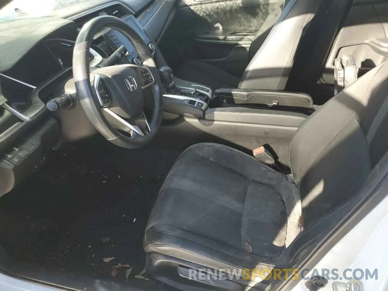 7 Photograph of a damaged car 19XFC2F85ME000096 HONDA CIVIC 2021