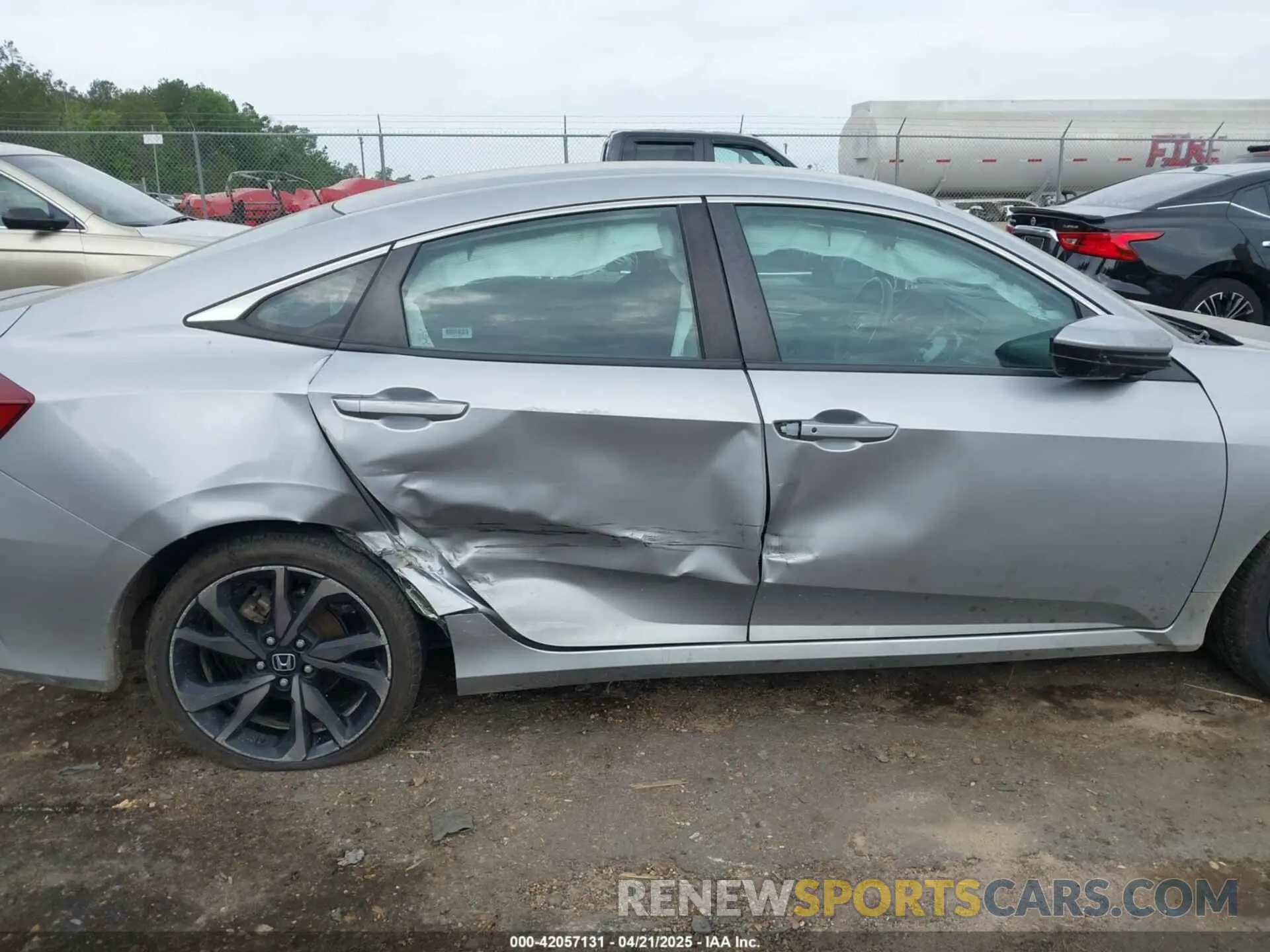 6 Photograph of a damaged car 19XFC2F89ME003745 HONDA CIVIC 2021