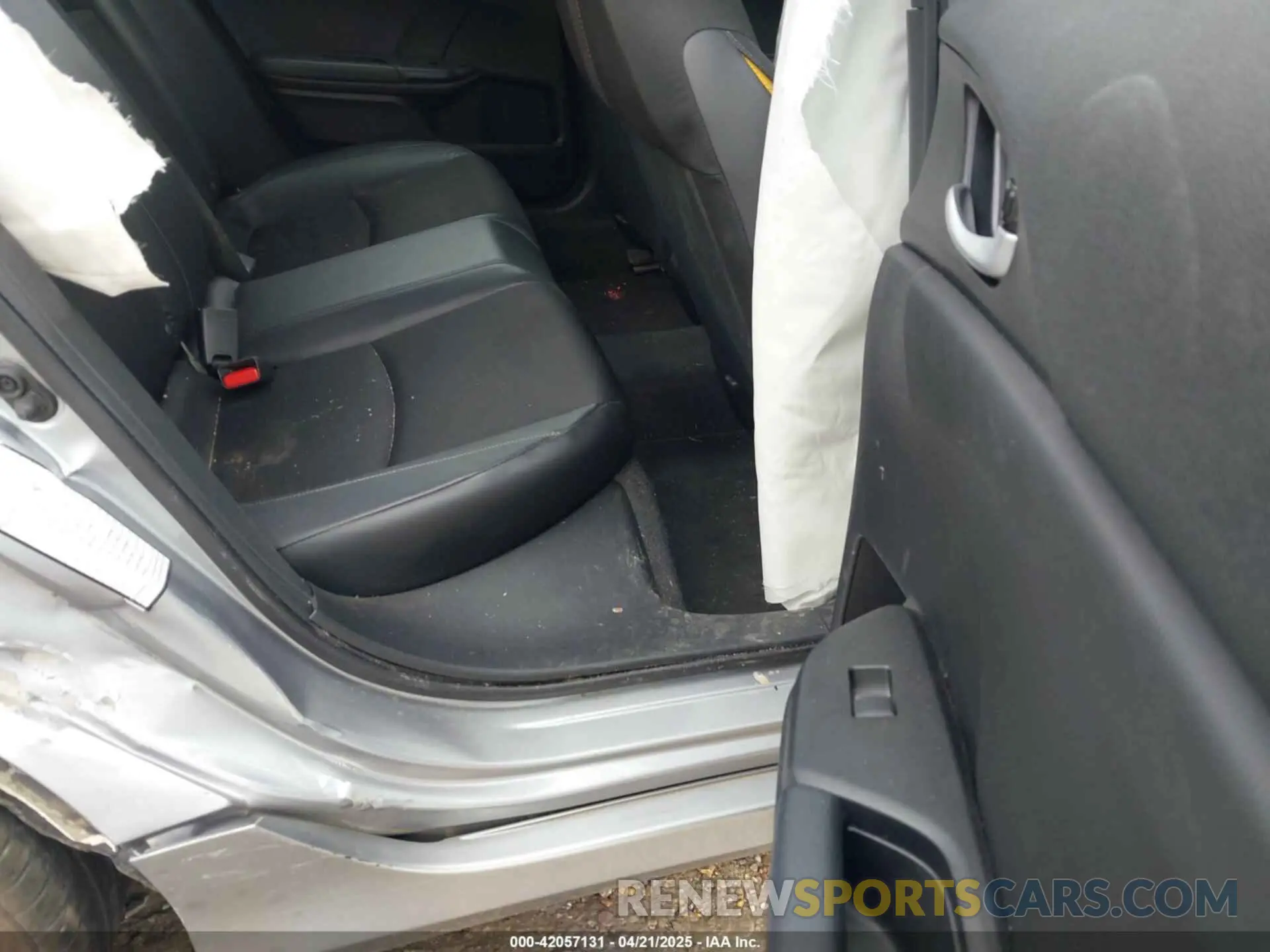 8 Photograph of a damaged car 19XFC2F89ME003745 HONDA CIVIC 2021