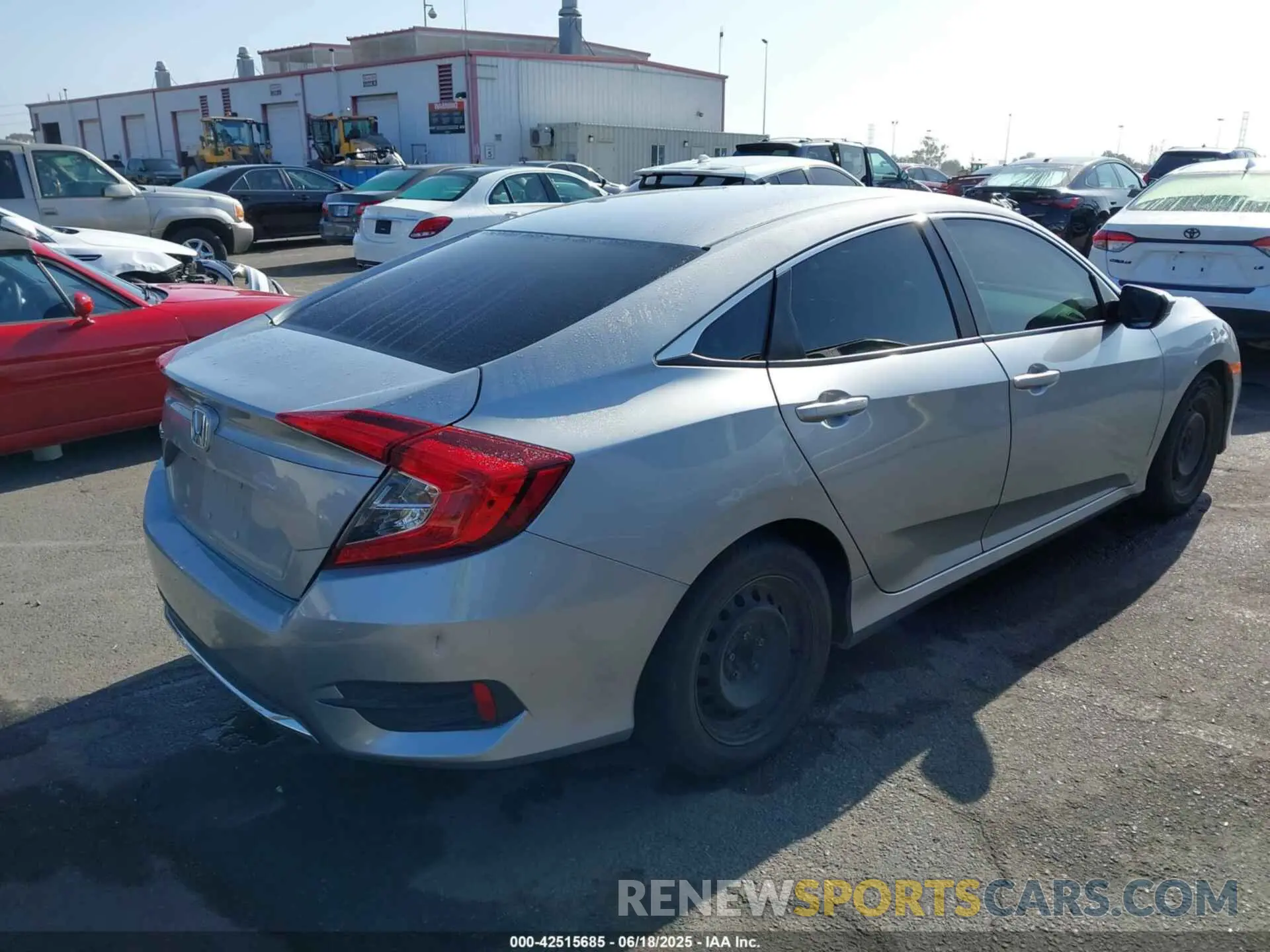 4 Photograph of a damaged car 2HGFC2F60MH555302 HONDA CIVIC 2021