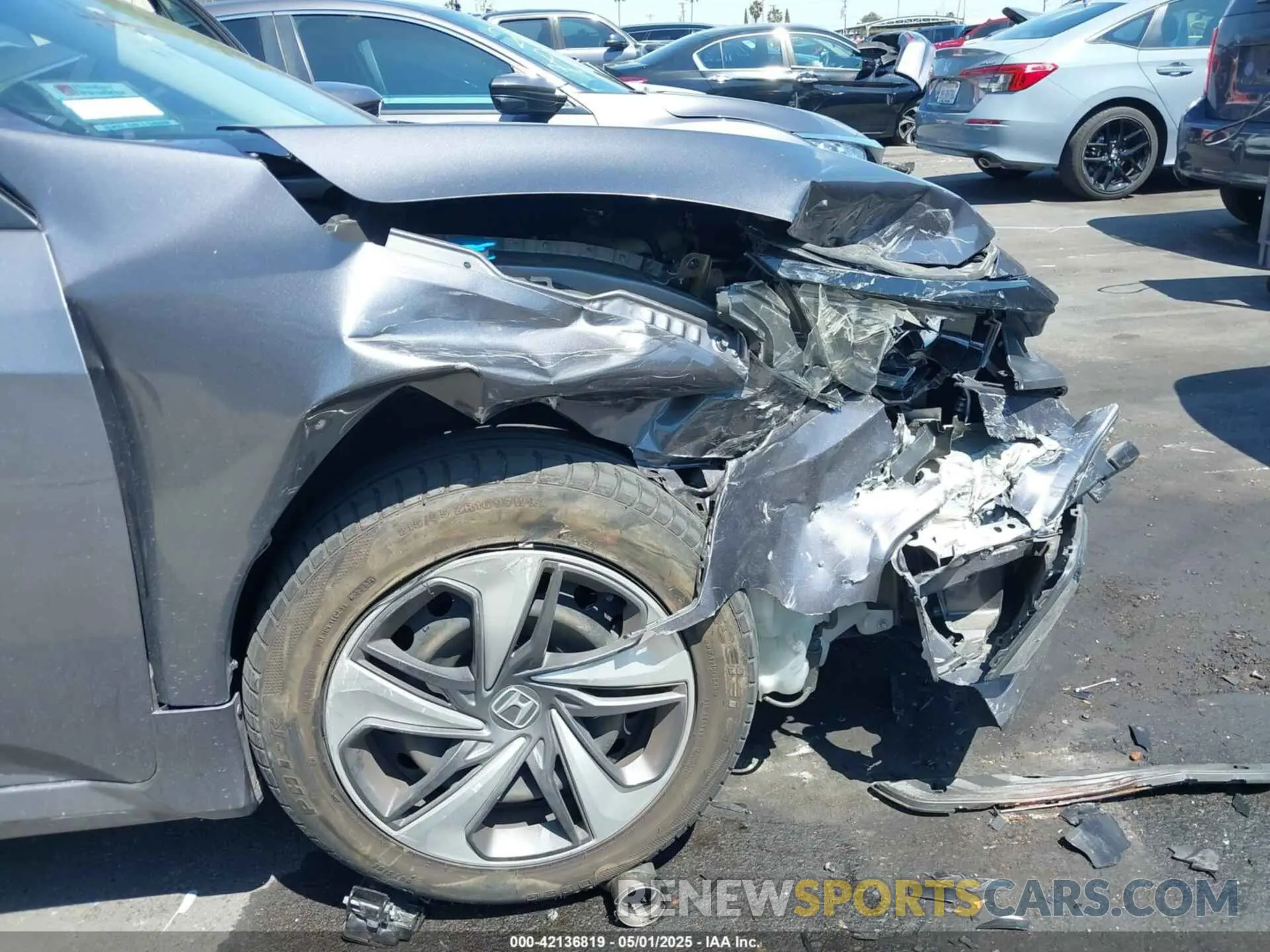 17 Photograph of a damaged car 2HGFC2F61MH546964 HONDA CIVIC 2021