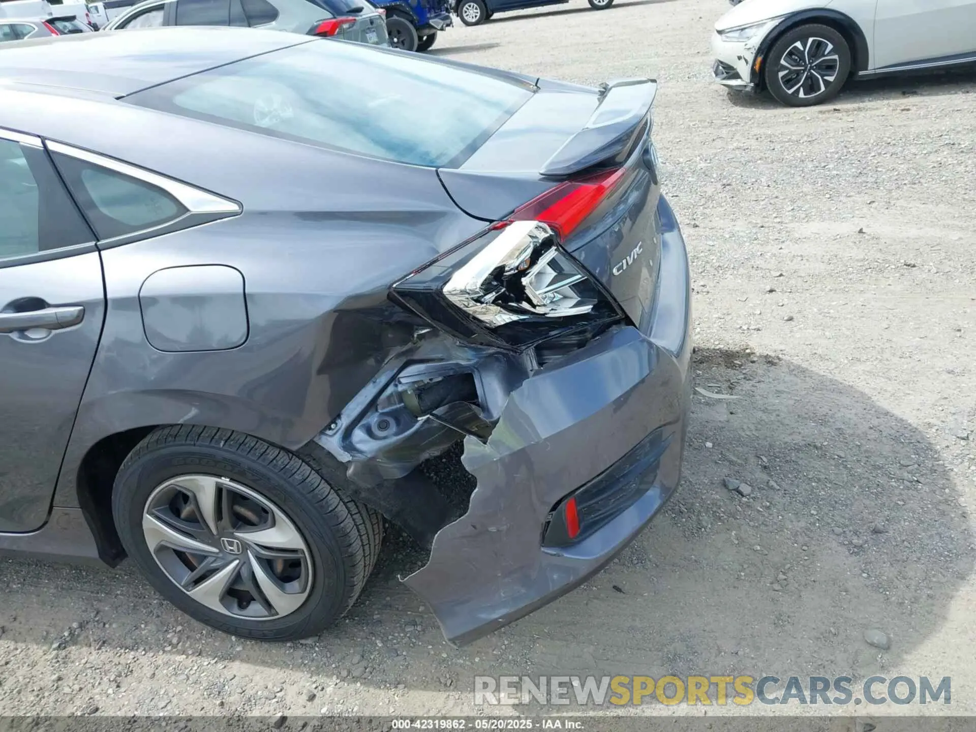 6 Photograph of a damaged car 2HGFC2F65MH525423 HONDA CIVIC 2021