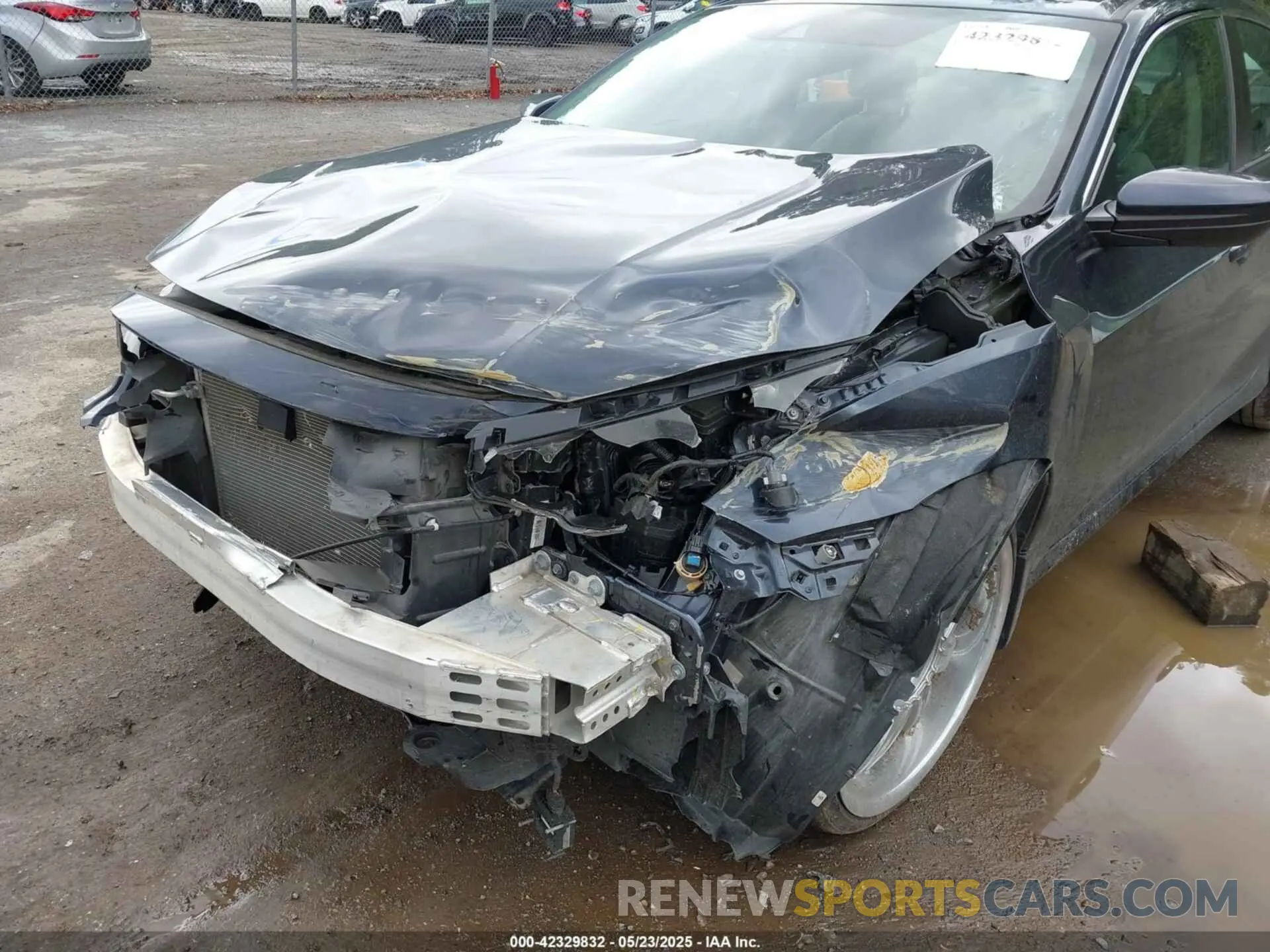 6 Photograph of a damaged car 2HGFC2F69MH503022 HONDA CIVIC 2021