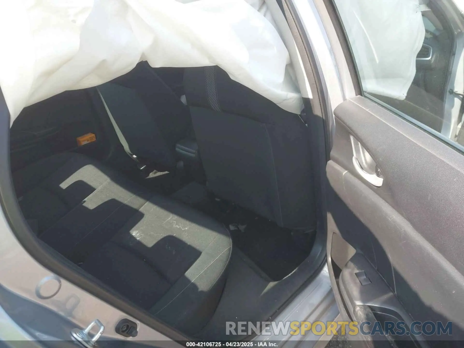 8 Photograph of a damaged car 2HGFC2F69MH539227 HONDA CIVIC 2021
