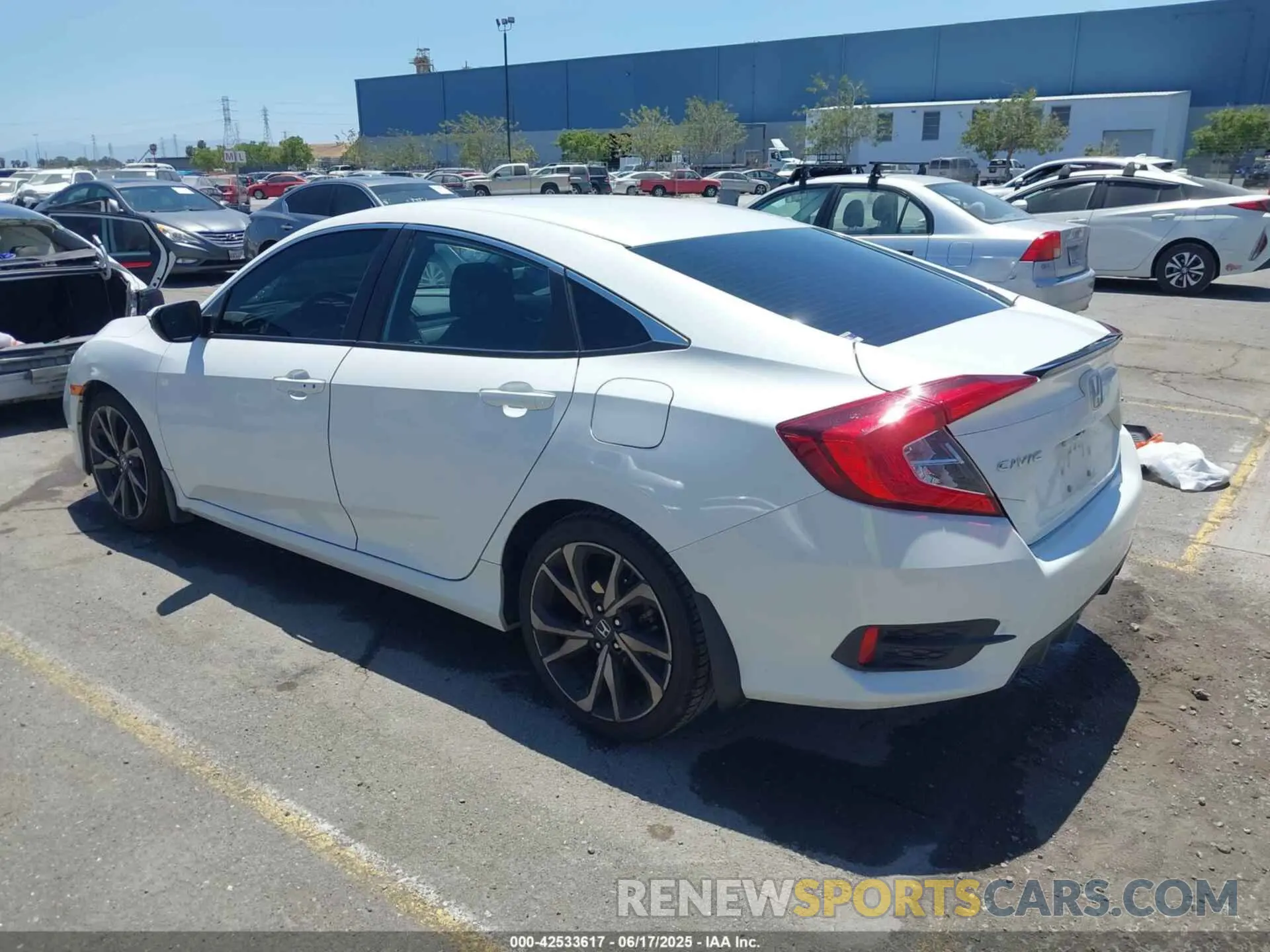 3 Photograph of a damaged car 2HGFC2F80MH504657 HONDA CIVIC 2021