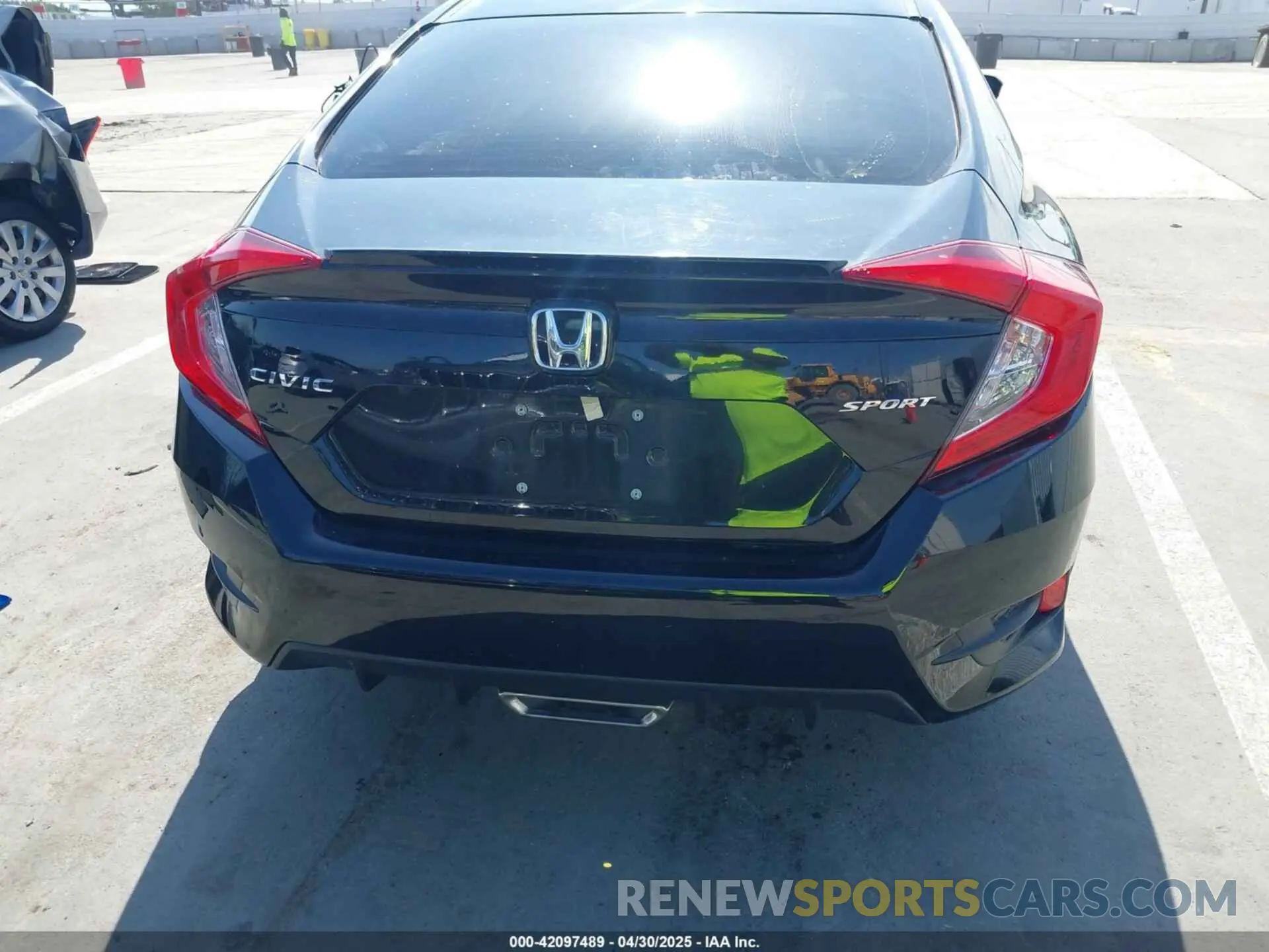 15 Photograph of a damaged car 2HGFC2F80MH529493 HONDA CIVIC 2021