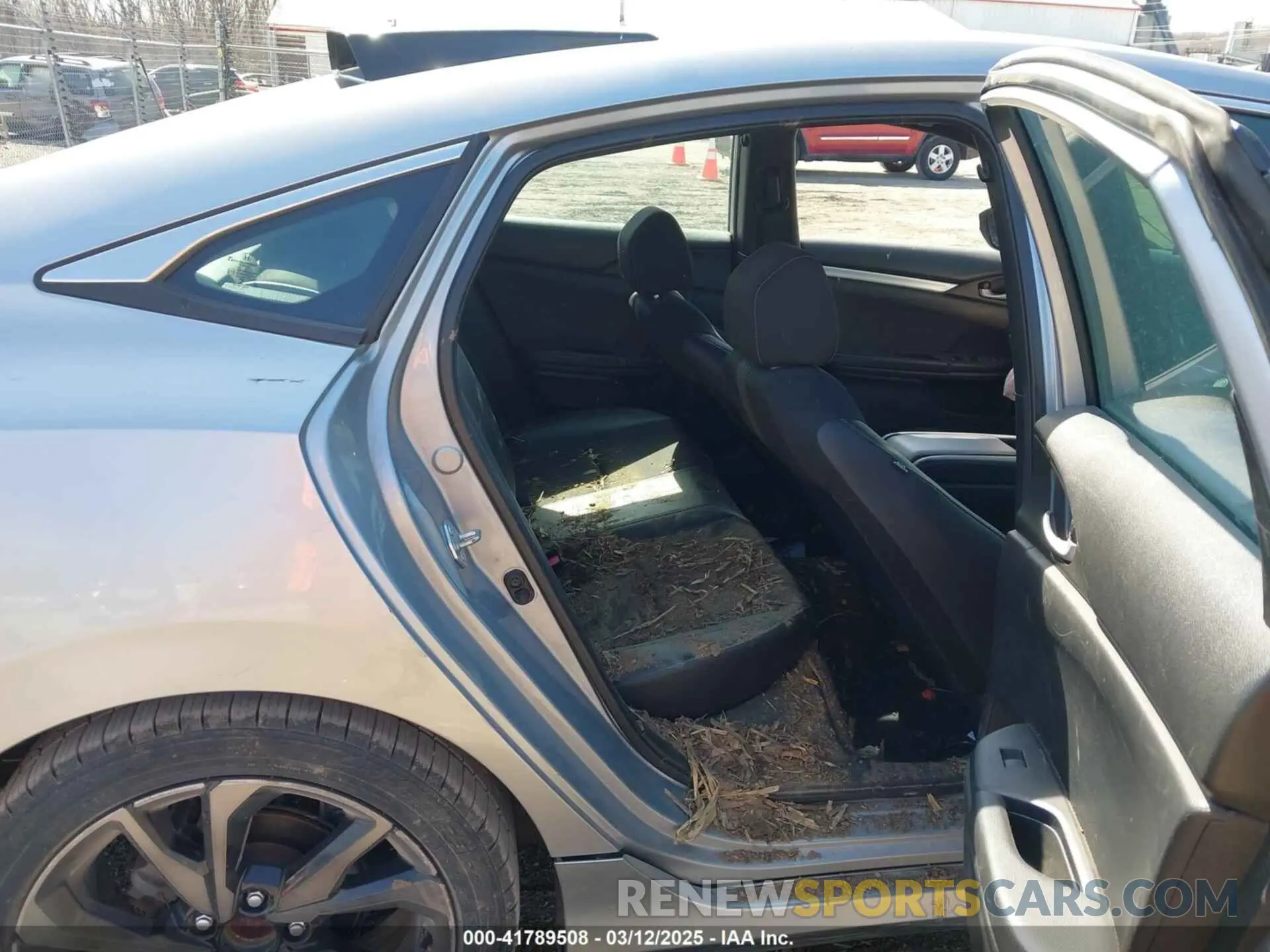 8 Photograph of a damaged car 2HGFC2F83MH540939 HONDA CIVIC 2021