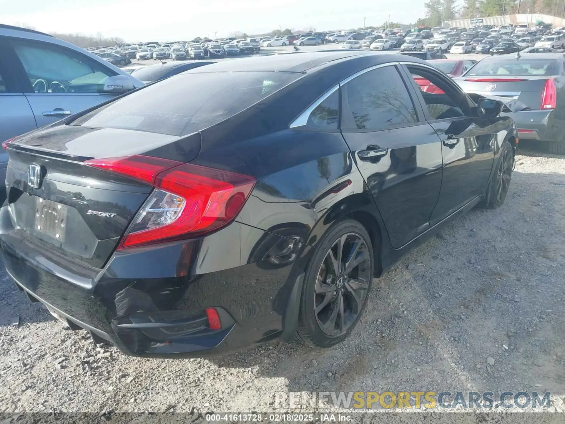 13 Photograph of a damaged car 2HGFC2F86MH532639 HONDA CIVIC 2021
