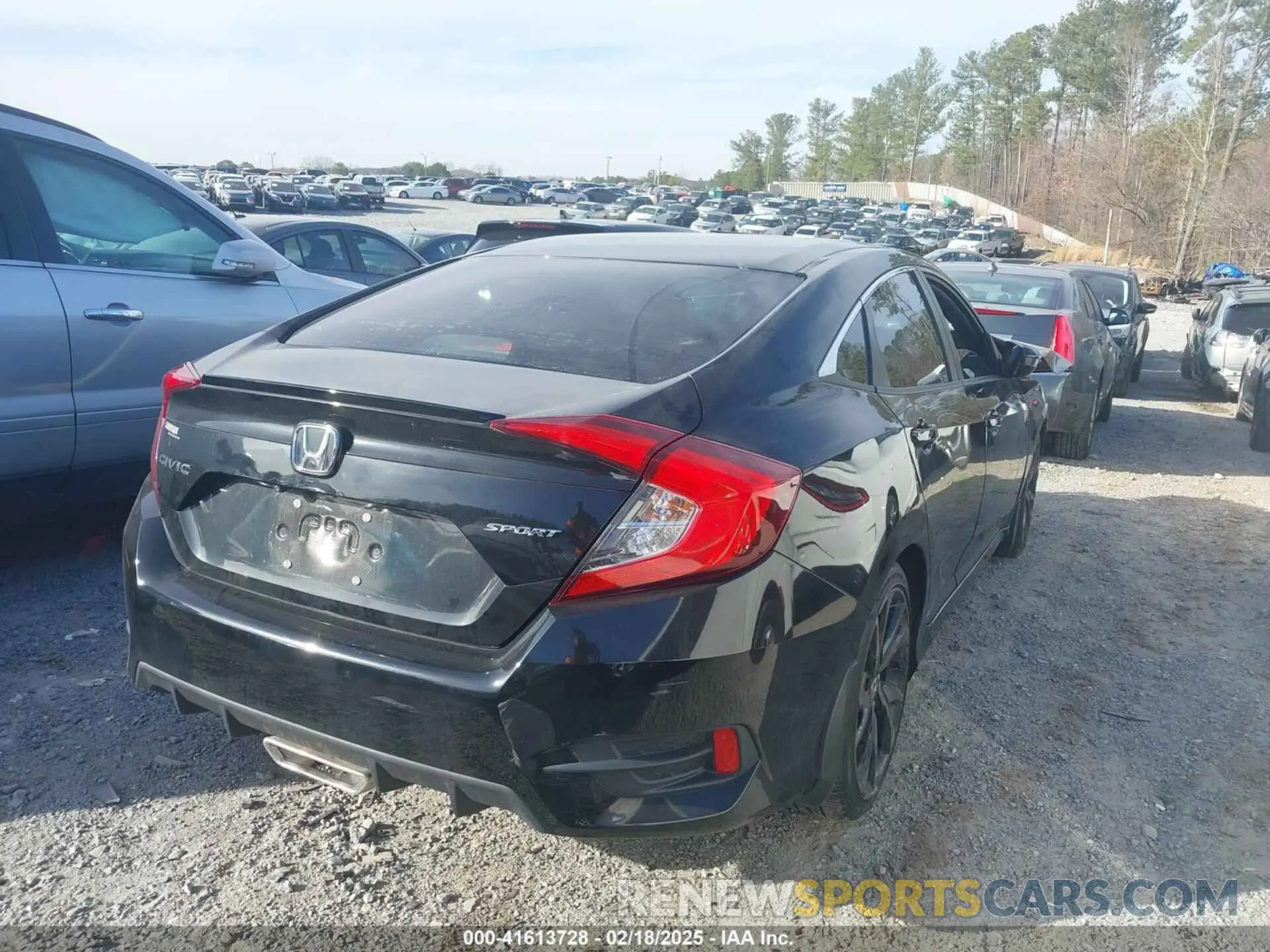 4 Photograph of a damaged car 2HGFC2F86MH532639 HONDA CIVIC 2021