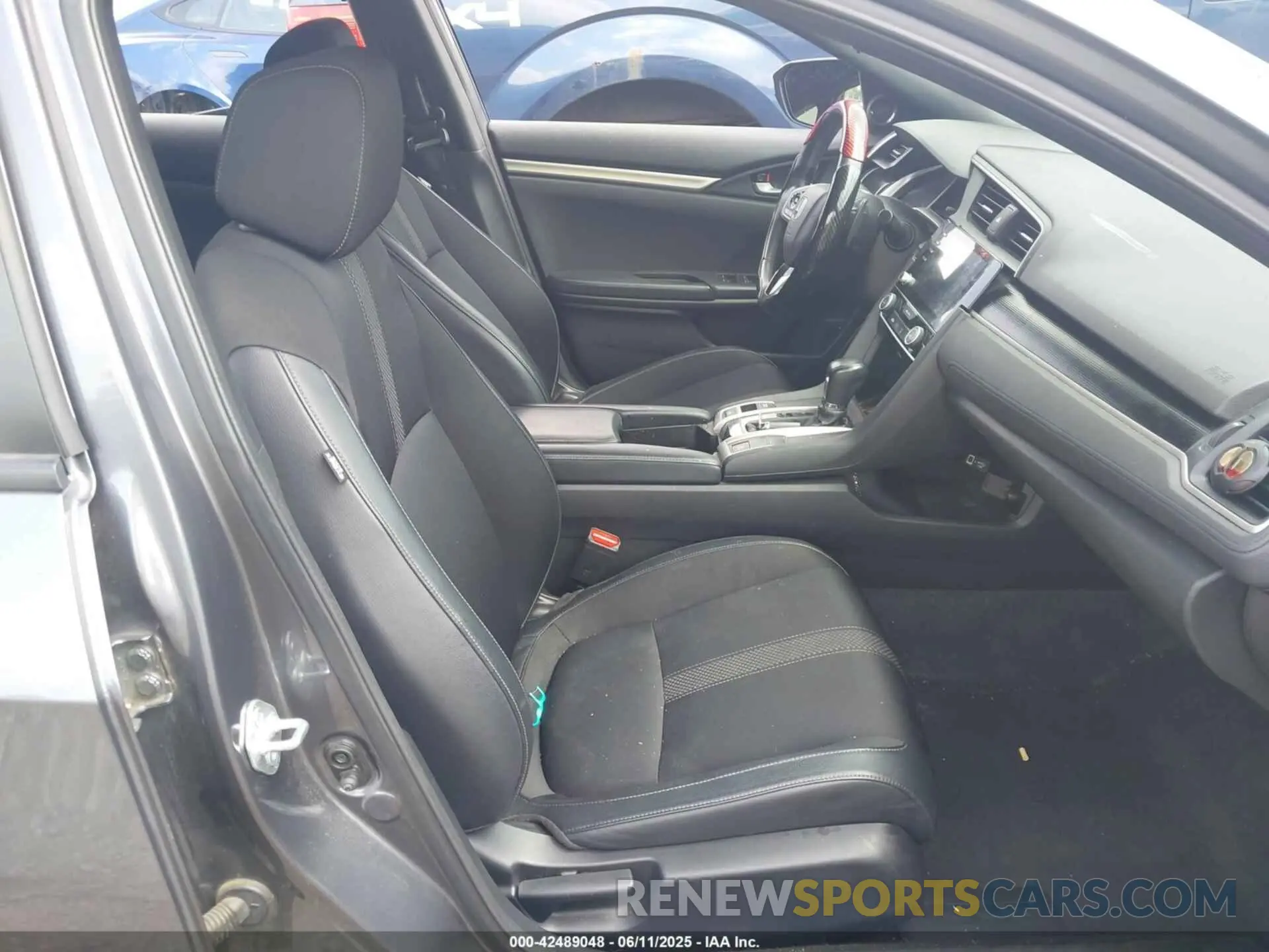 5 Photograph of a damaged car 2HGFC2F87MH518295 HONDA CIVIC 2021